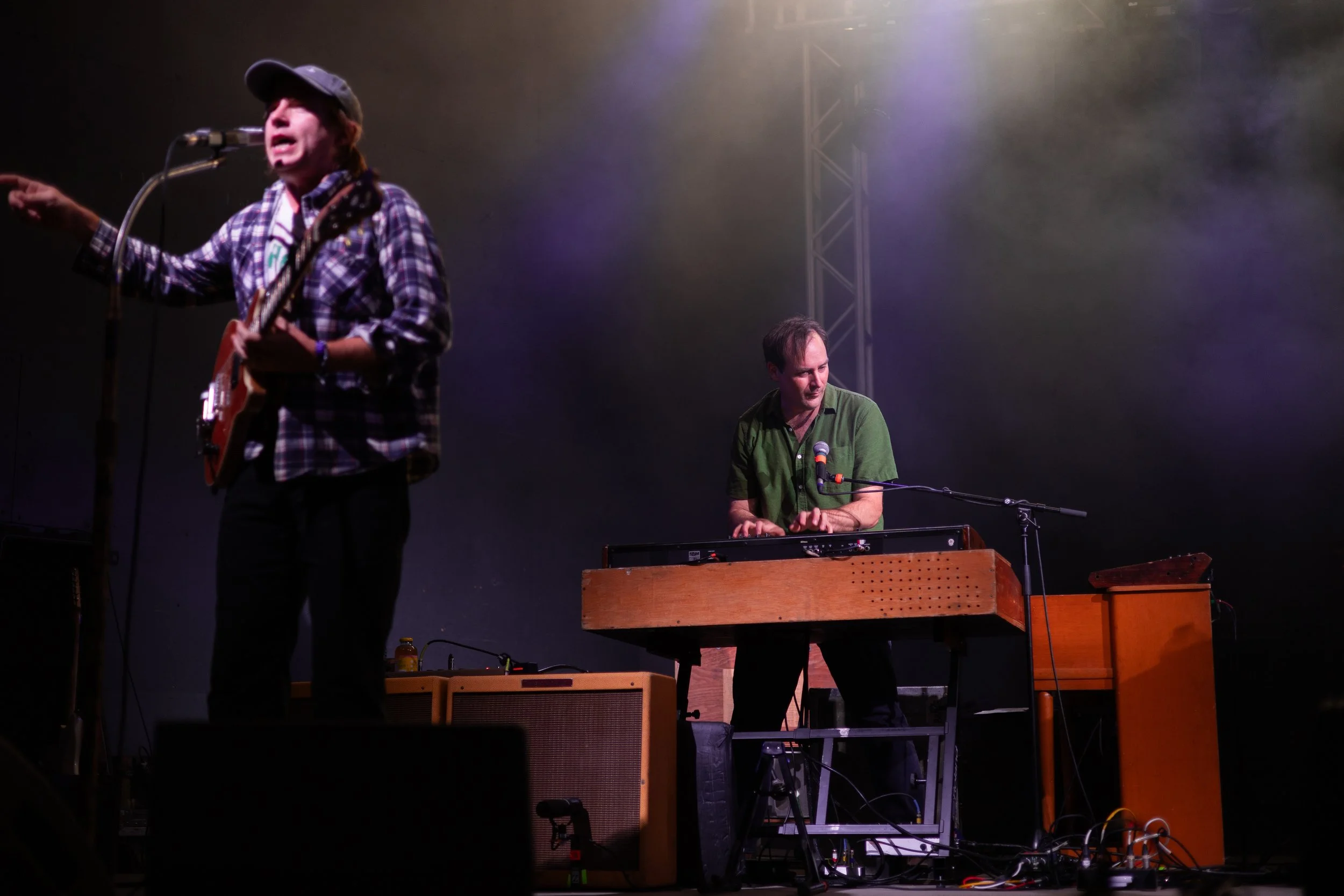  McMicken and keyboardist Zach Miller jam together during the band’s headlining set.