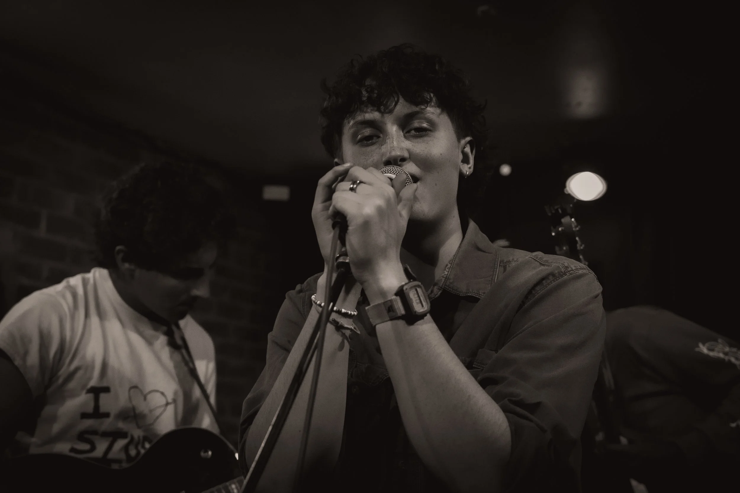  Study Break’s vocalist and guitarist AB Brown covers crowd pleaser “Valerie.”  Photo by Charlotte Keene  