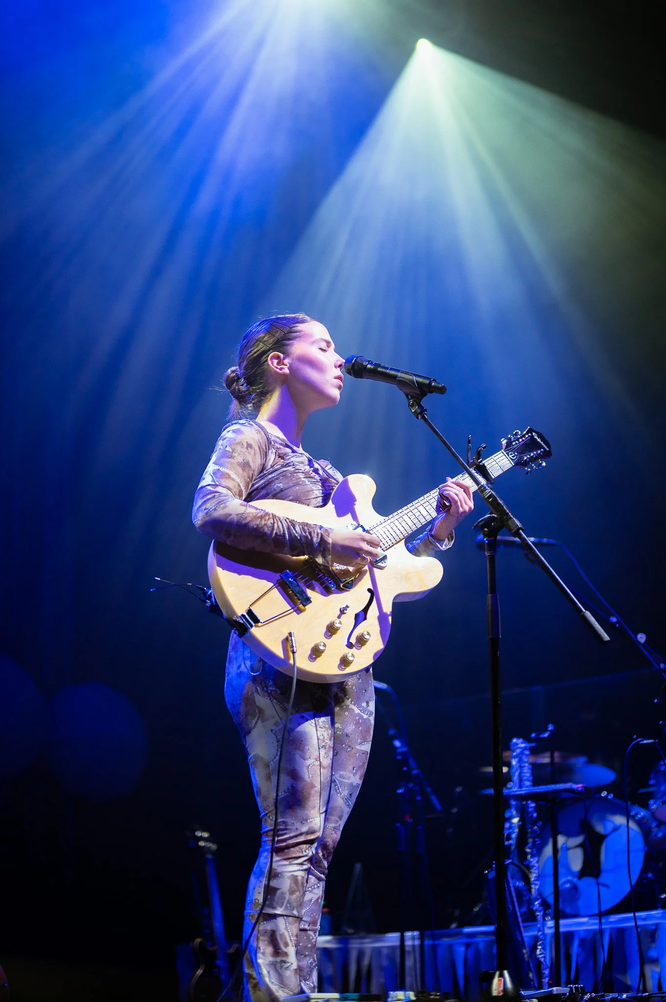  The rich and warm voice of Arny Margret makes for a resonant performance of “I Miss You, I Do,” the title track of her new album. 