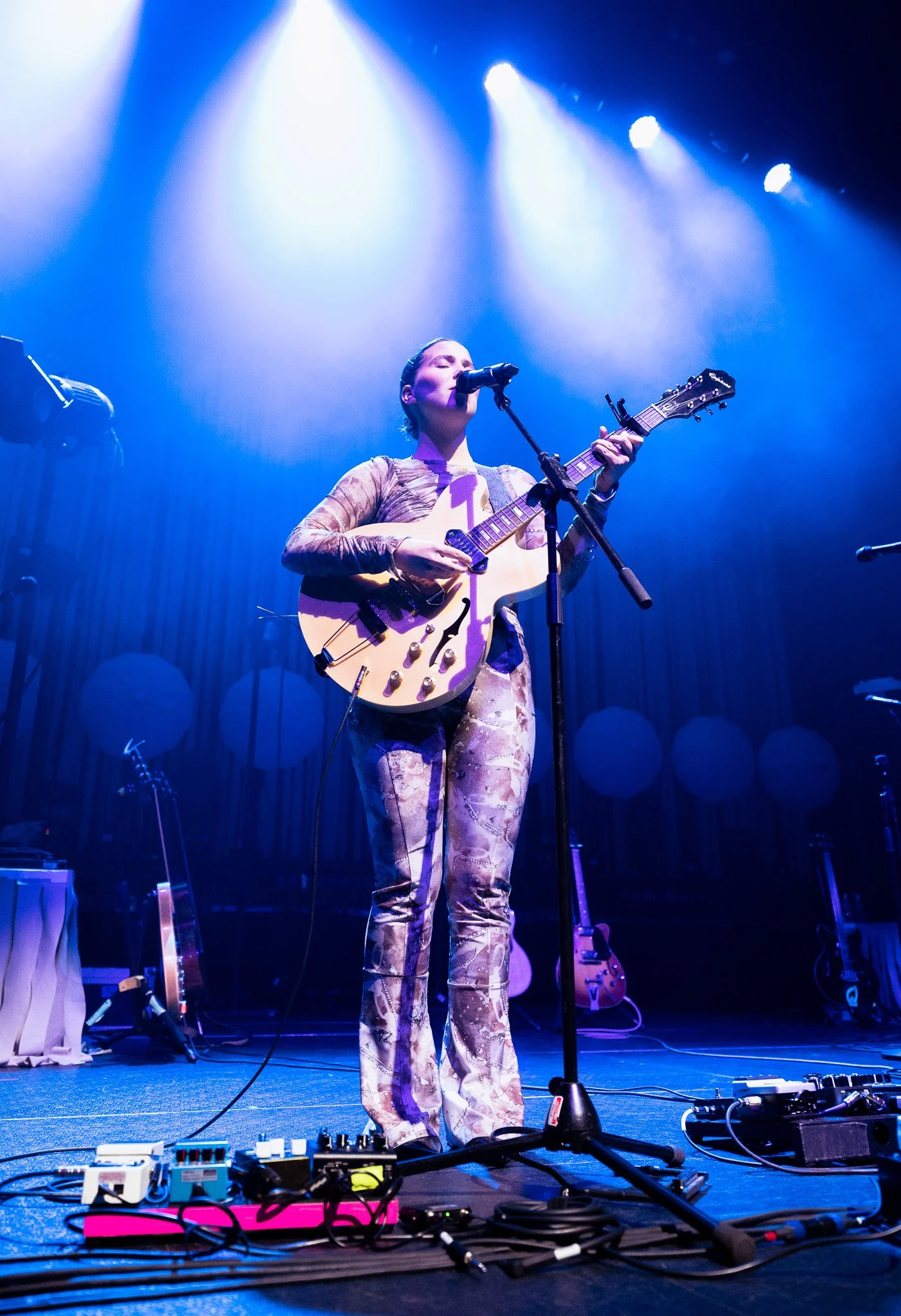  The rich and warm voice of Arny Margret makes for a resonant performance of “I Miss You, I Do,” the title track of her new album. 