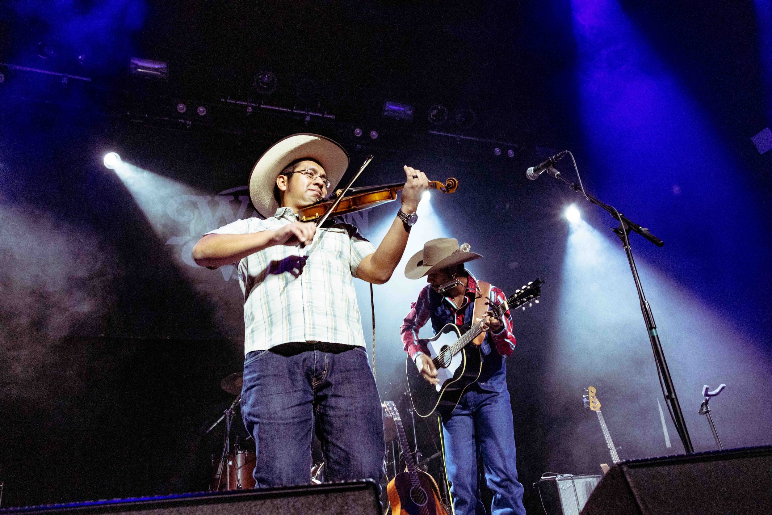  Violinist Carlos Vanwees plays the&nbsp; soft ending notes of “2733.” 