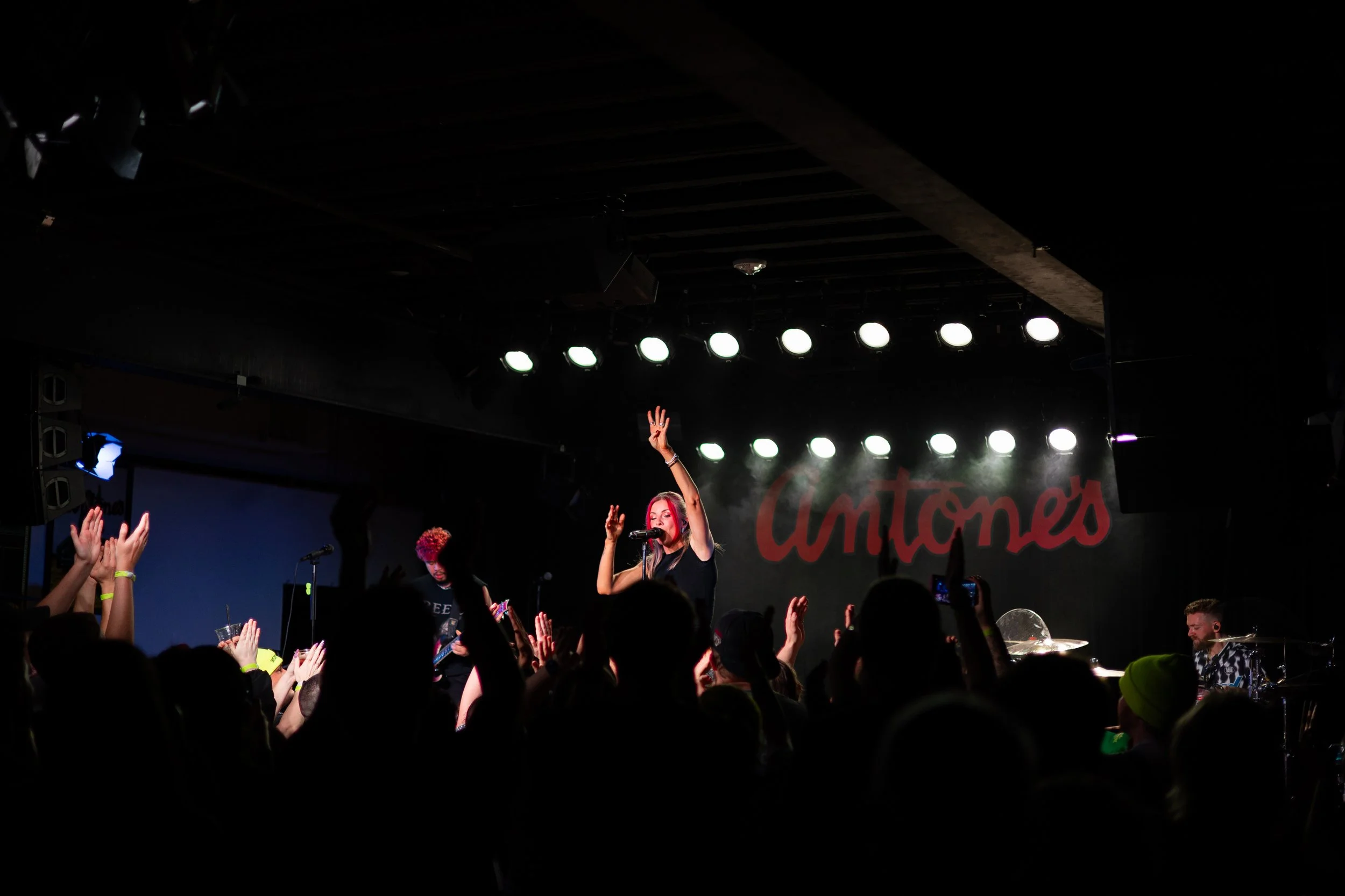  Acorn gets the crowd to jump and clap during her lively performance at Antone’s Nightclub. 