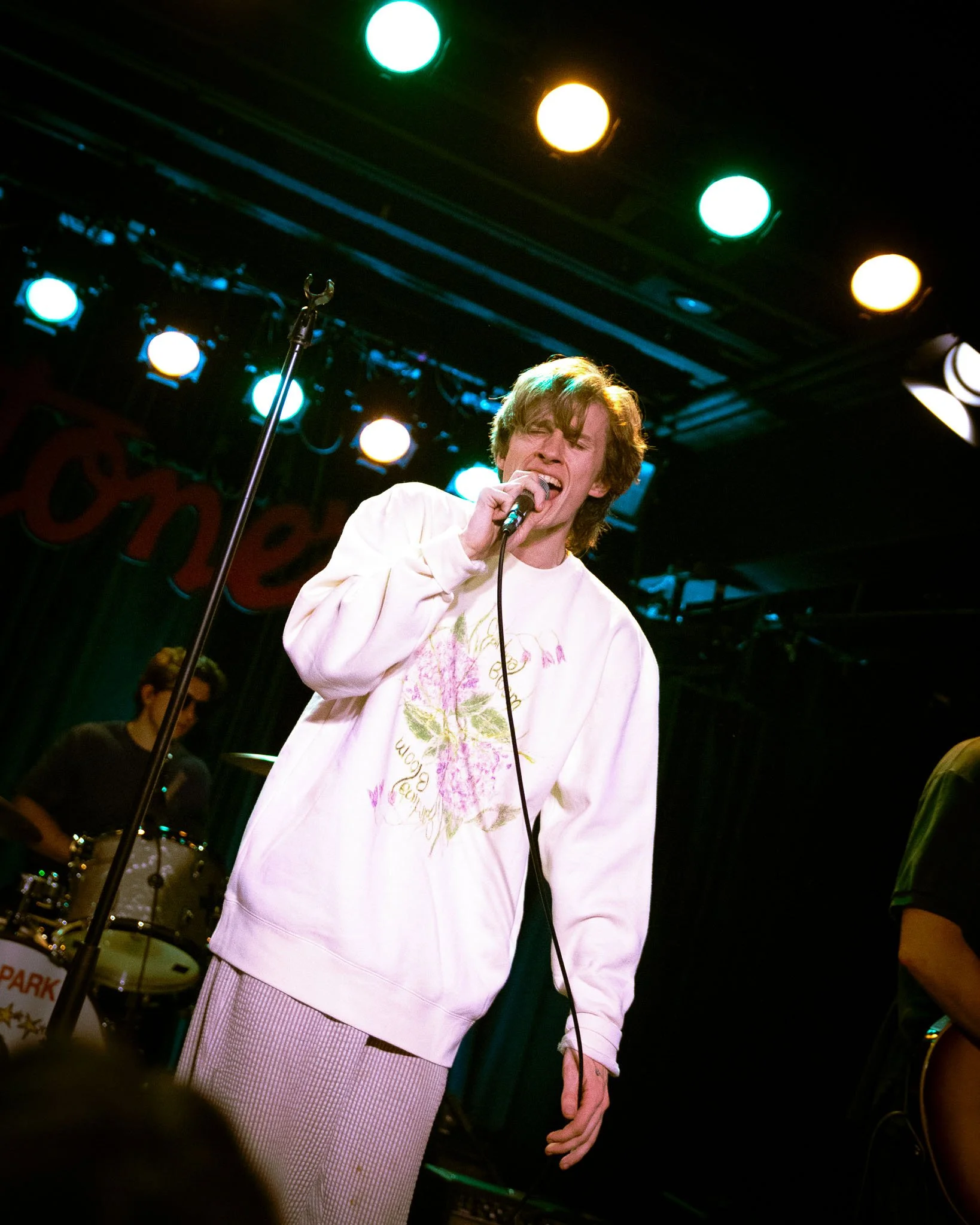  Lead vocalist Eamon Moore’s magnetic vocals shine through on “Dive Bar Named Nirvana.” 