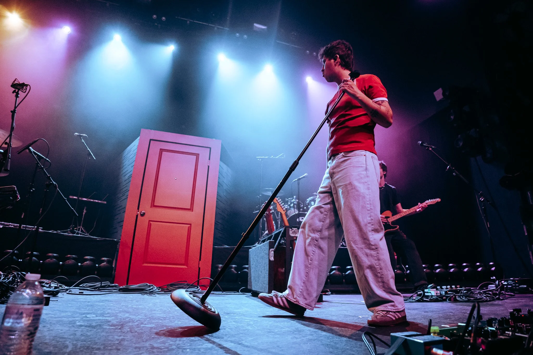  After performing “She’s So Handsome,” Arthur Hill shares that this is his first show in the United States. 