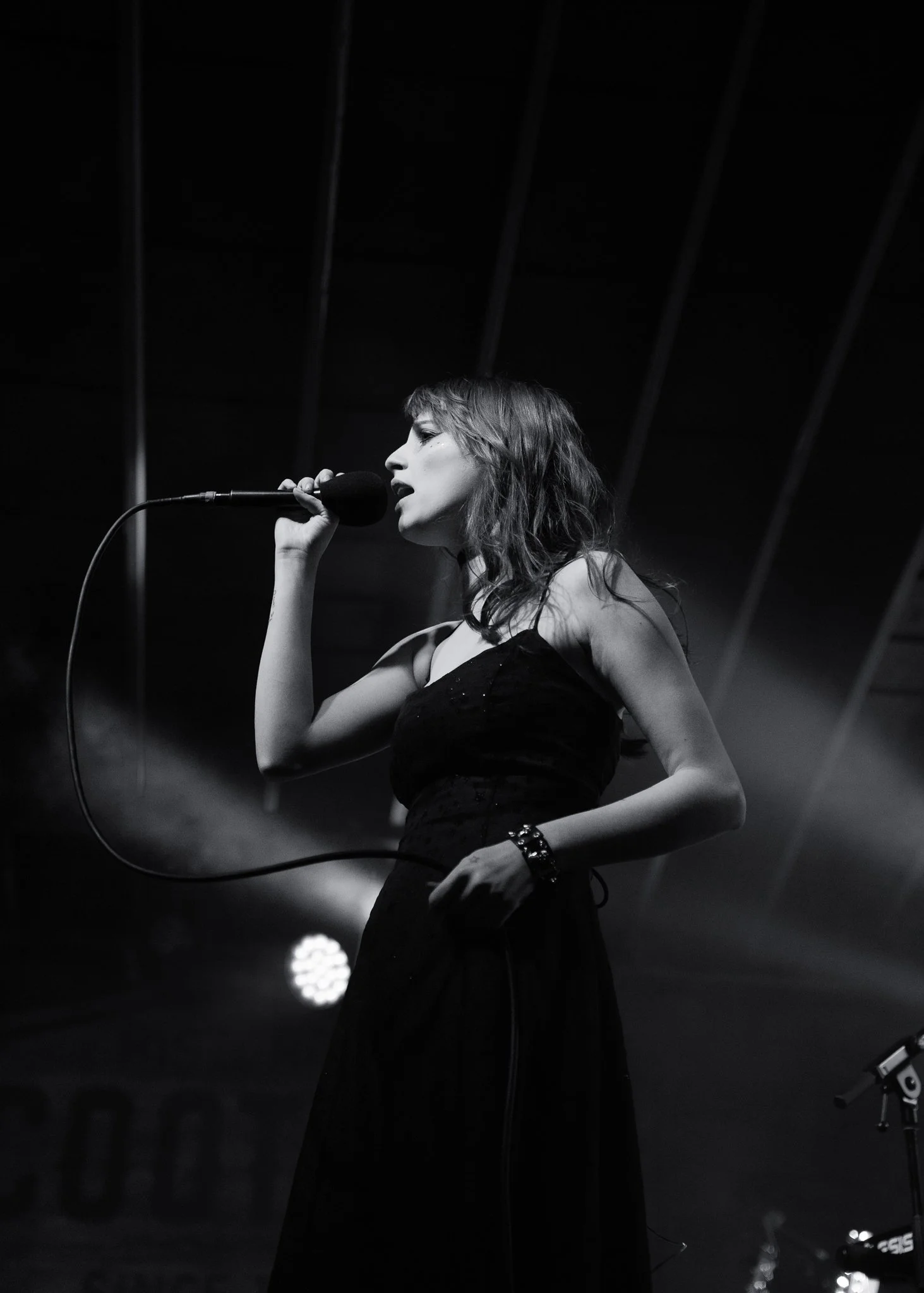  Indie artist Ayleen Valentine kicks off the night performing songs from her debut album  little rainbows after death . 