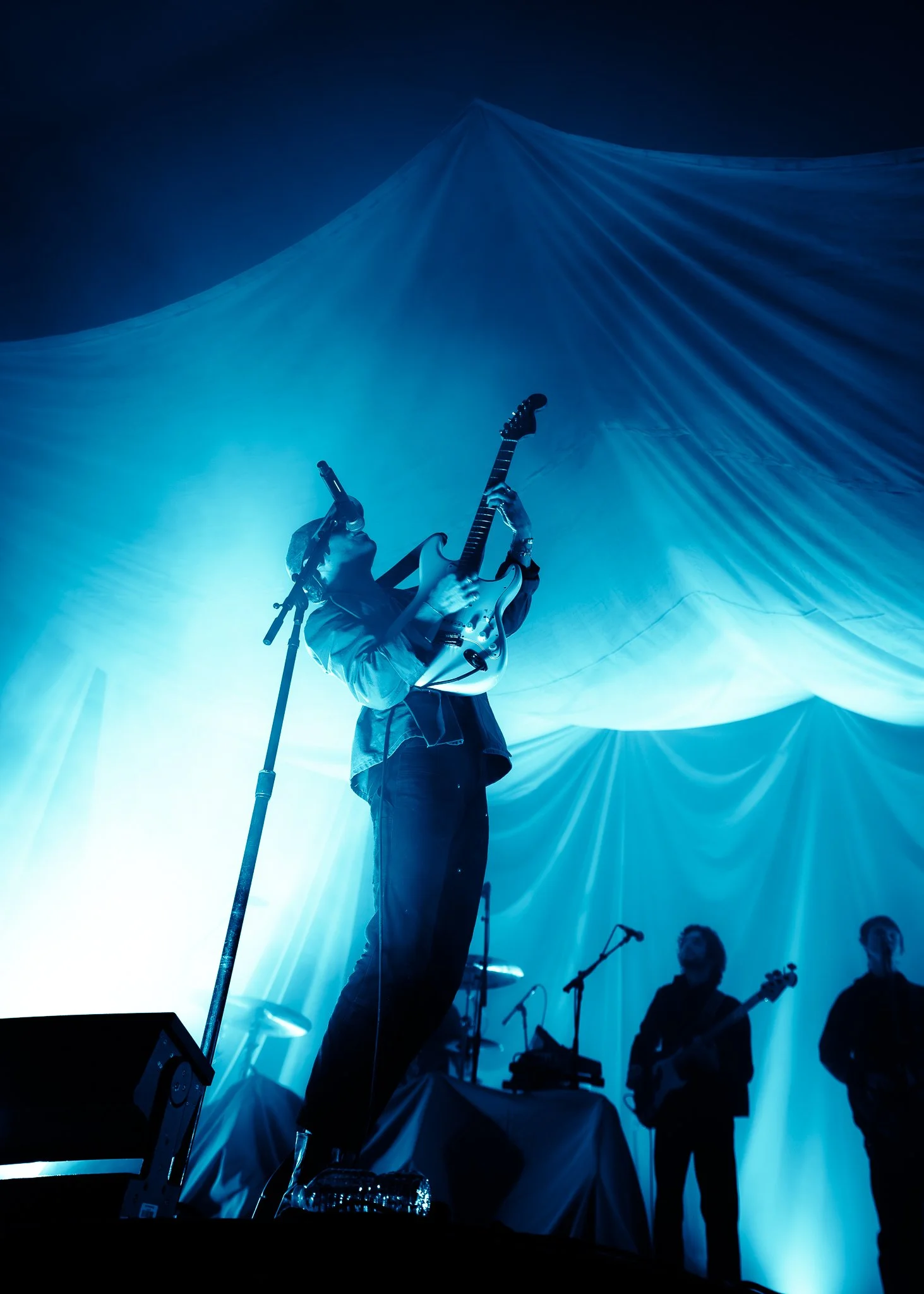  Jaffe leans back and sticks his guitar in the air during the final chorus of “Better Than I Know Myself.” 