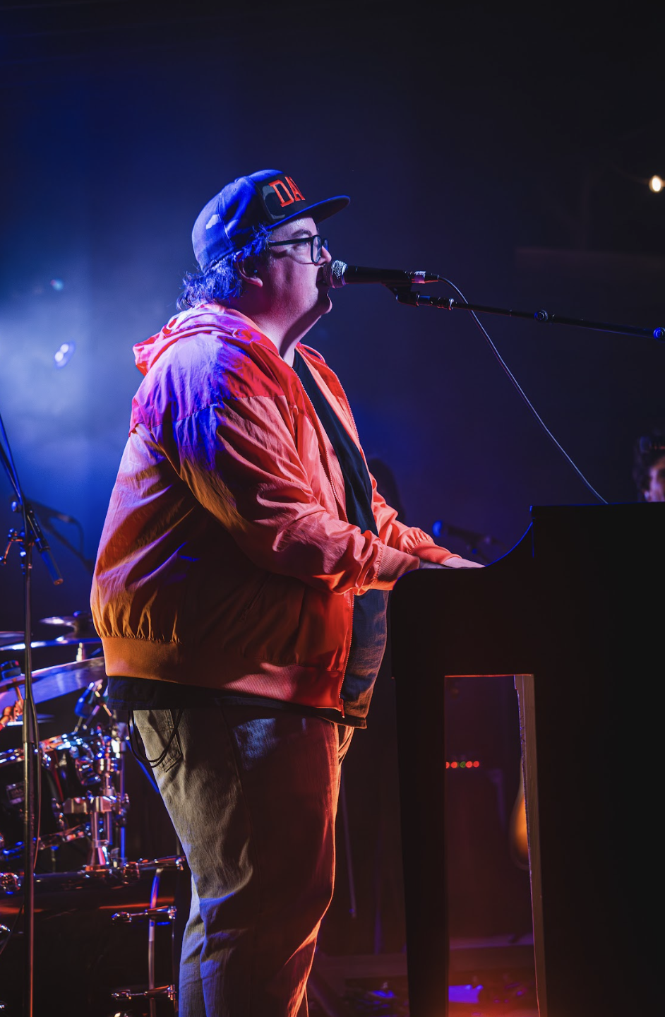  Canadian band The Strumbellas perform “Hanging Out In My Head." 