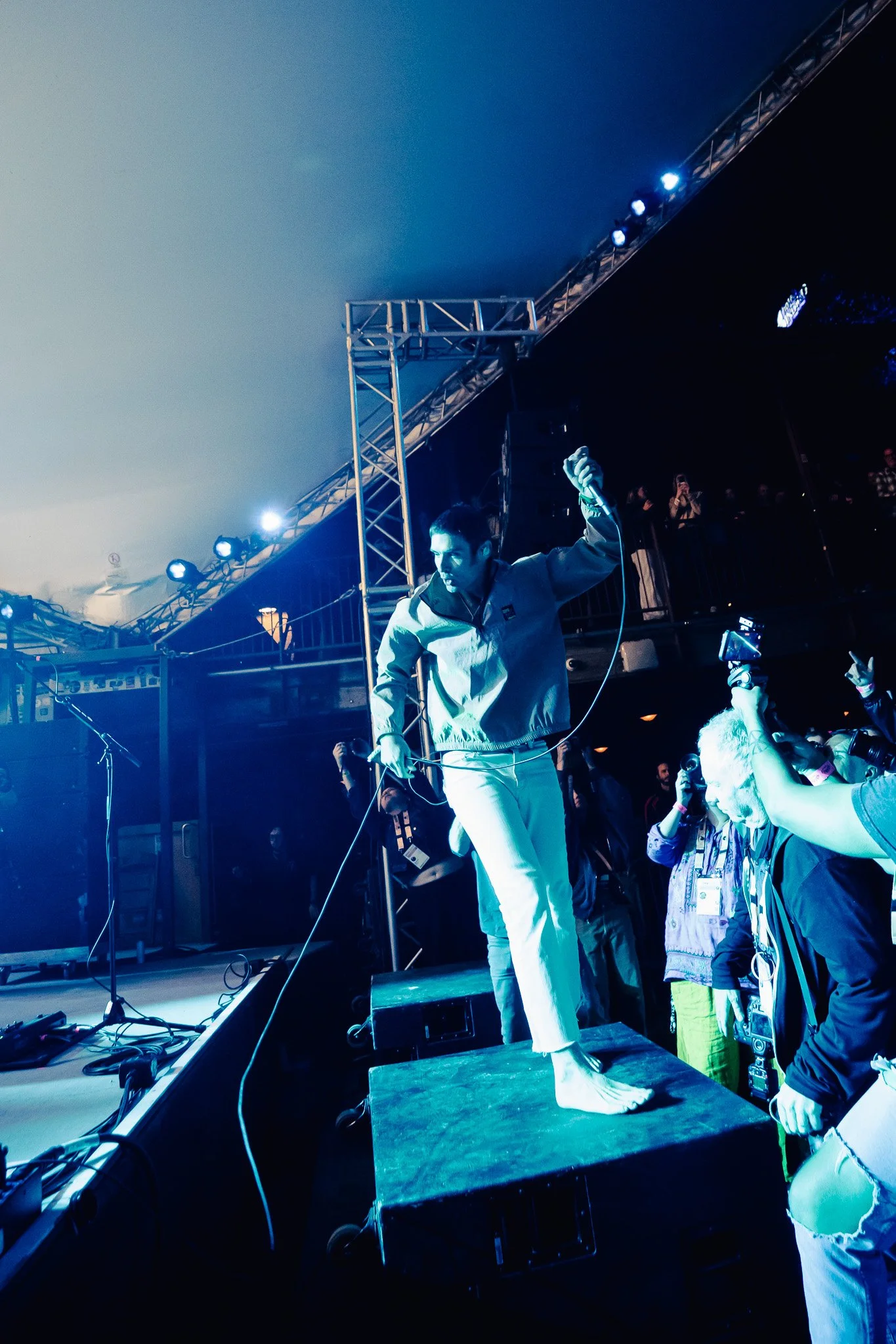  Ritter dances energetically about the stage after asking the crowd “Do you want to go into a time machine?” 