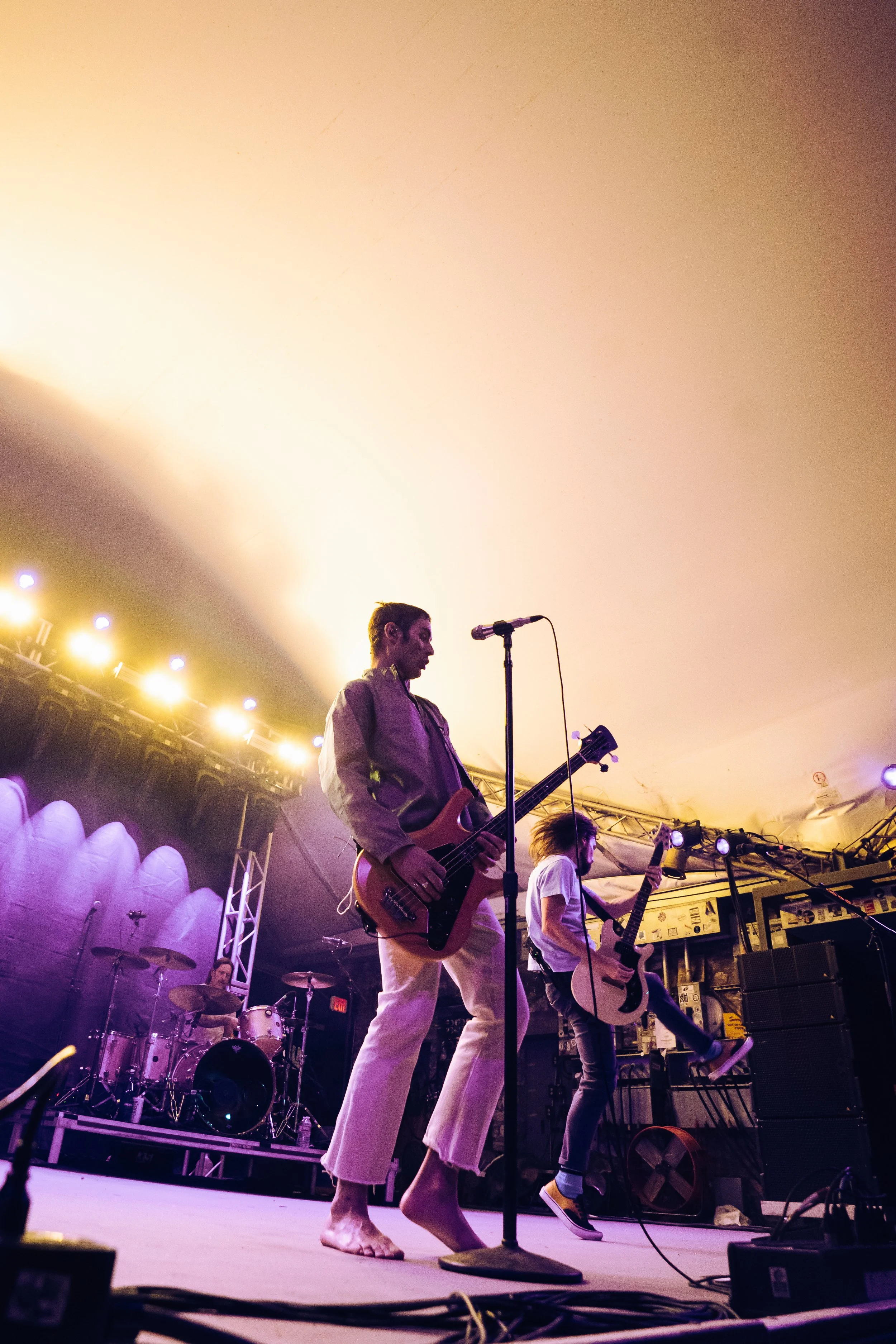  Lead vocalist of The All-American Rejects, Tyson Ritter, opens the band’s set with their hit “Dirty Little Secret.” 