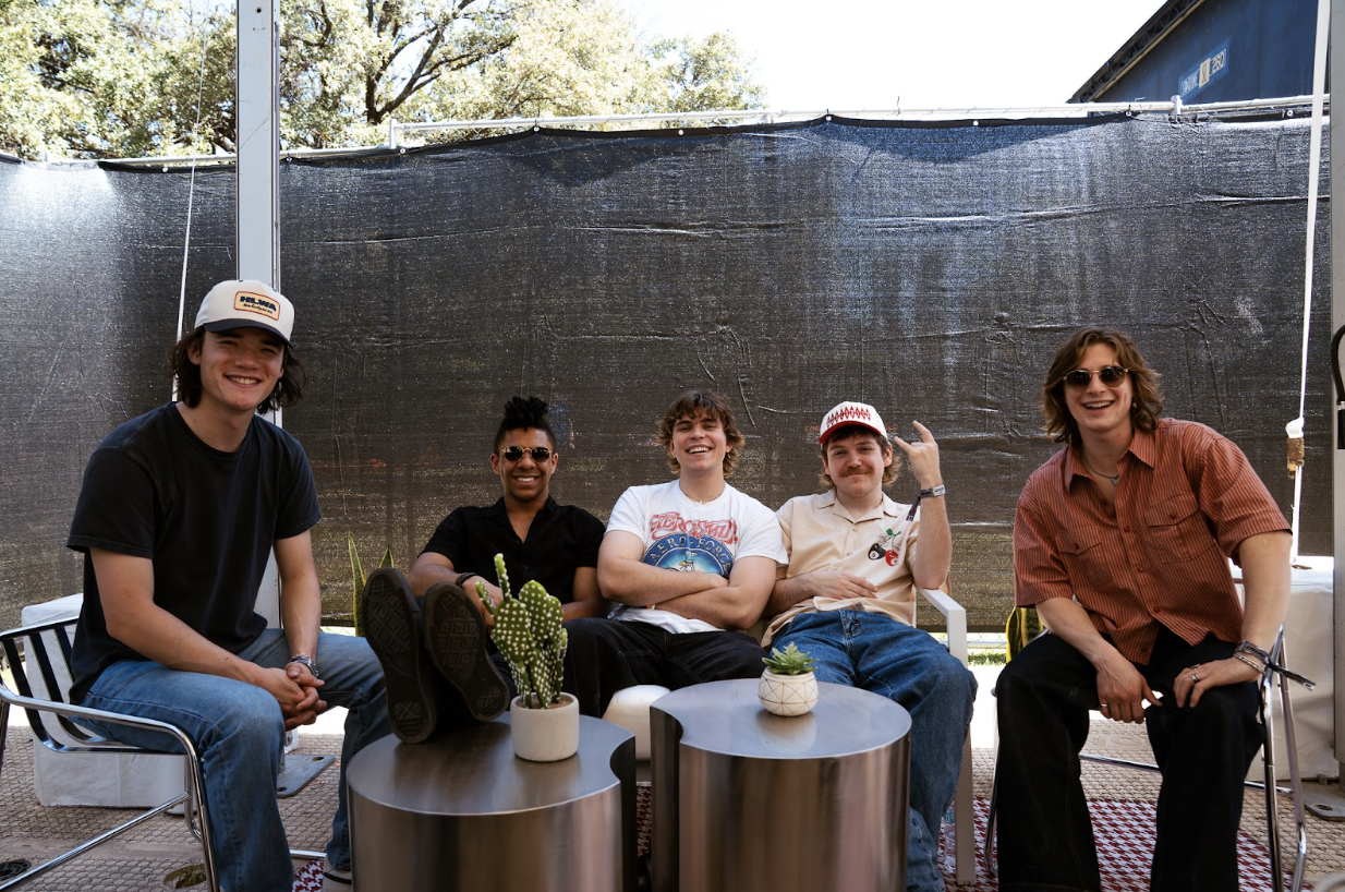 Interview: The Runarounds Sprint to Greatness