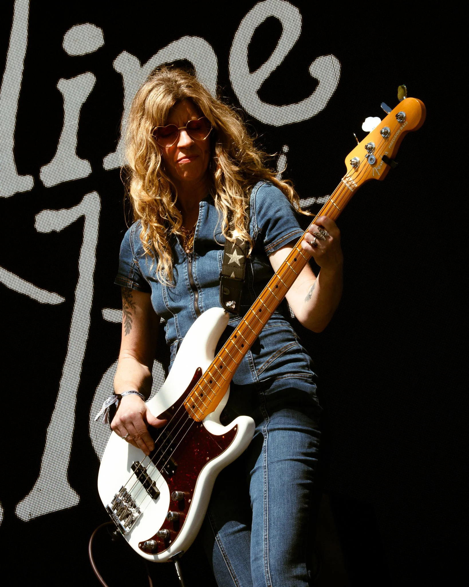  San Antonio native Caroline Hale opens up Day 2 of the Coca-Cola Sips &amp; Sounds Music Festival with a relaxing set. 