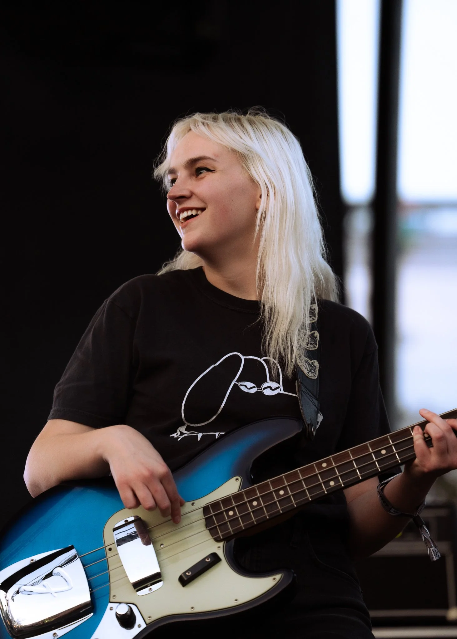  Flipturn closes out the SXSW stage with an energetic set, performing “Burnout Days” and “August.” 