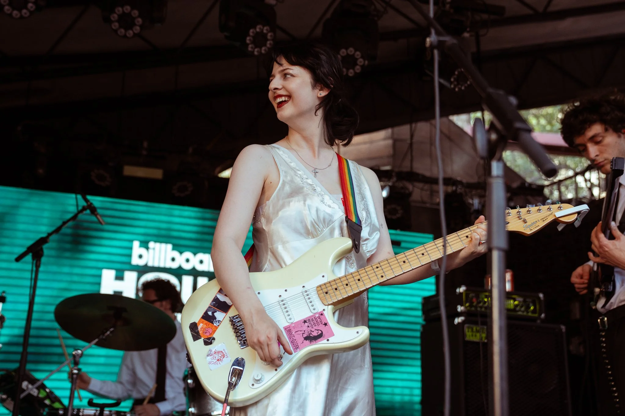  English singer-songwriter TTSSFU plays an enthralling set at Billboard House’s showcase at Mohawk Austin. 