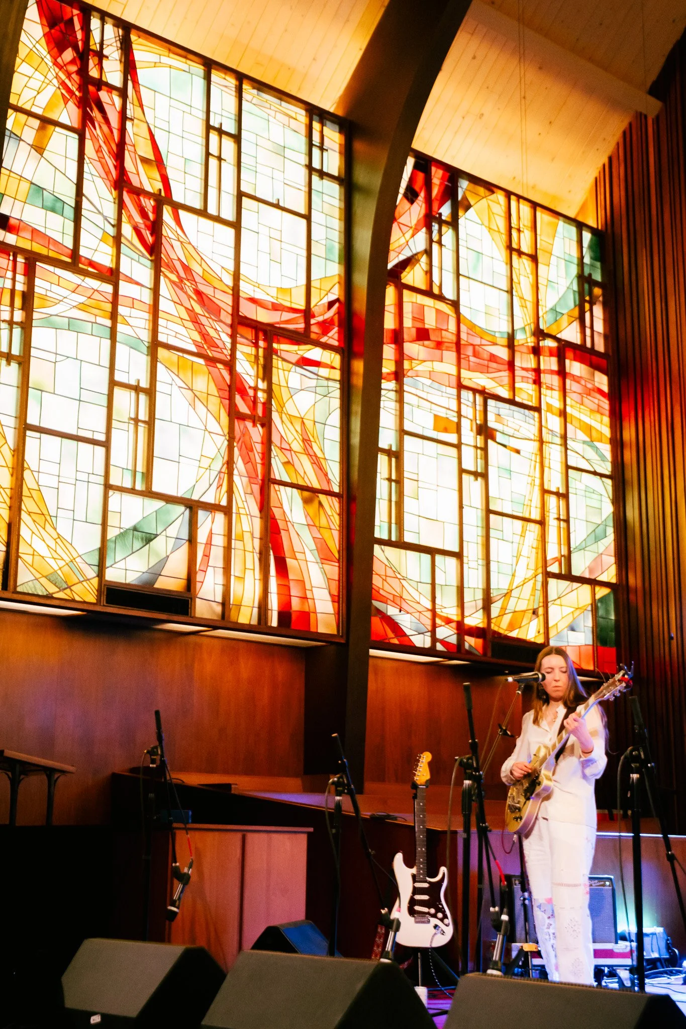  England-based folk-rock artist Lila Tristram kicked off the final showcase at Central Presbyterian Church, her rich vocals and instrumentals filling the colorful space. 