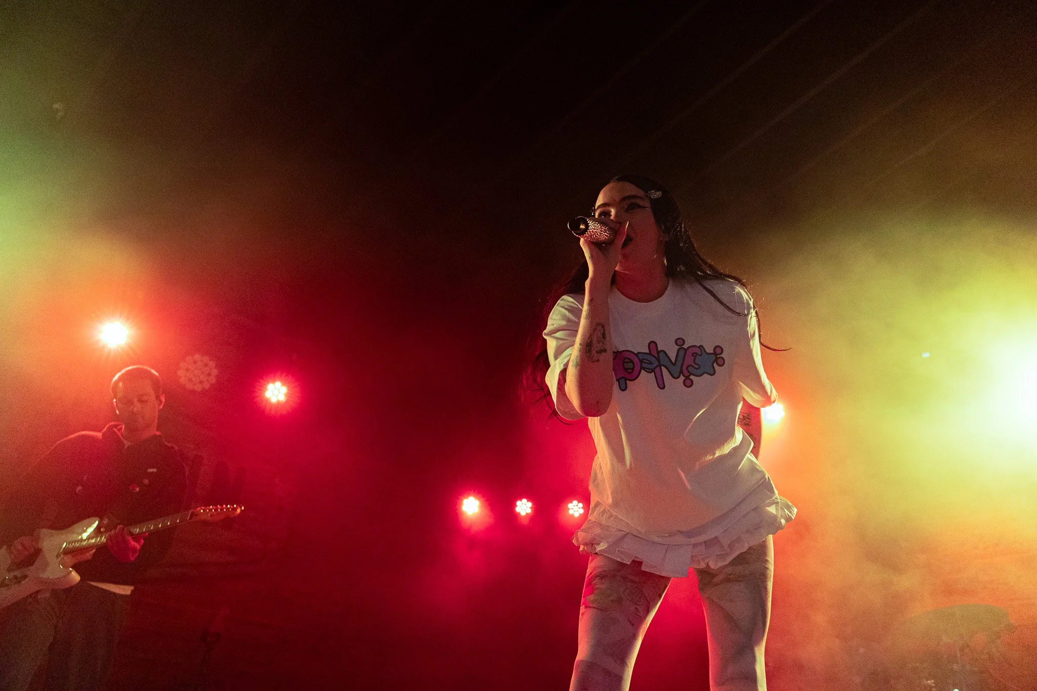  &nbsp;BENEE performs “Vegas” for fans in Austin. 