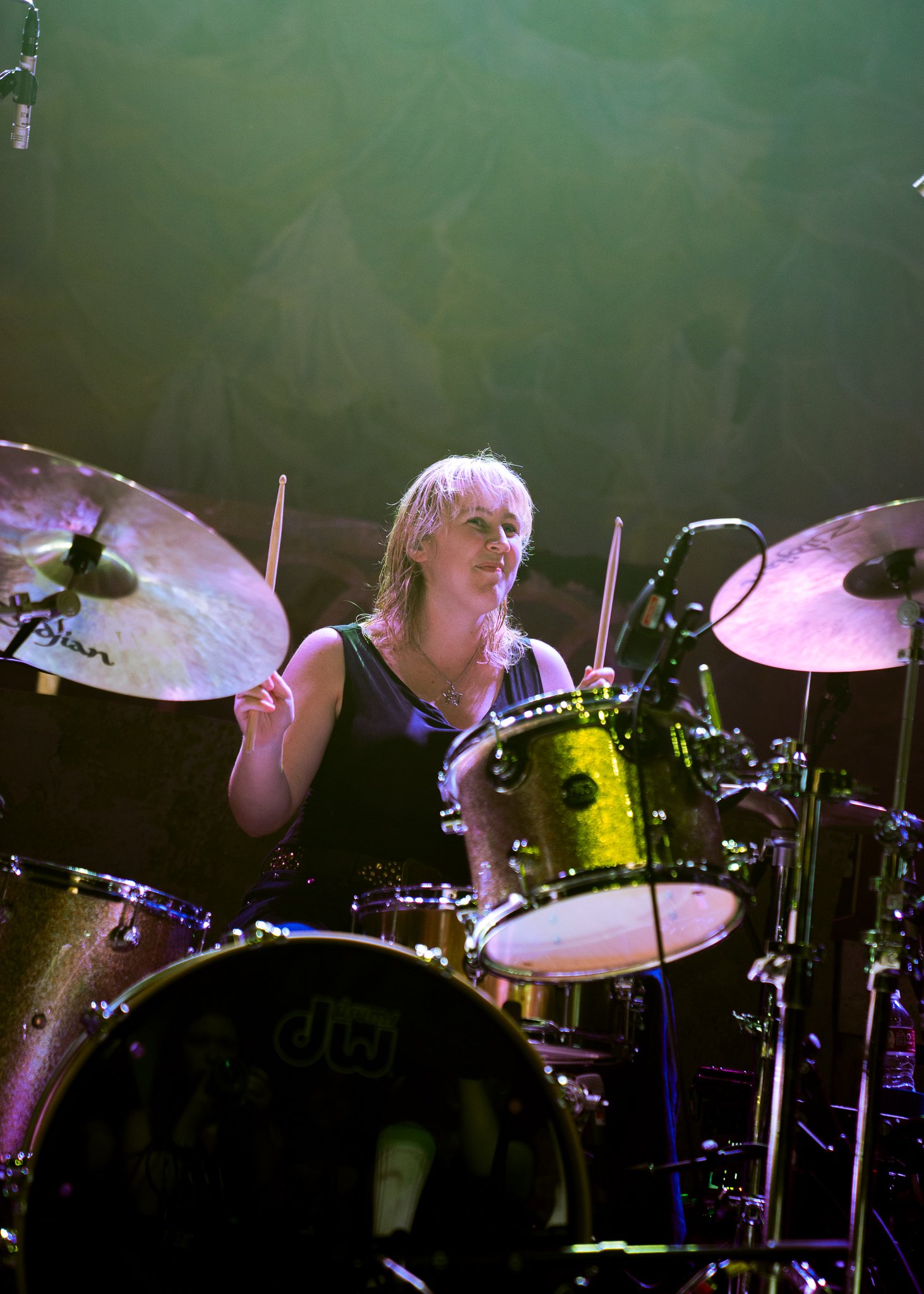  Irish rock band Florence Road open the night performing its indie-rock songs, such as “Rabbits Can Swim” and “Break the Girl.” 