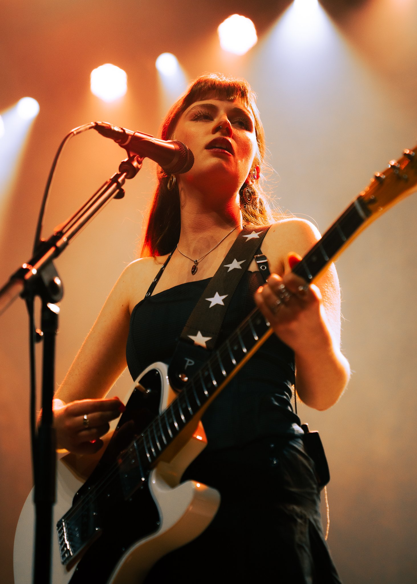  Irish rock band Florence Road open the night performing its indie-rock songs, such as “Rabbits Can Swim” and “Break the Girl.” 