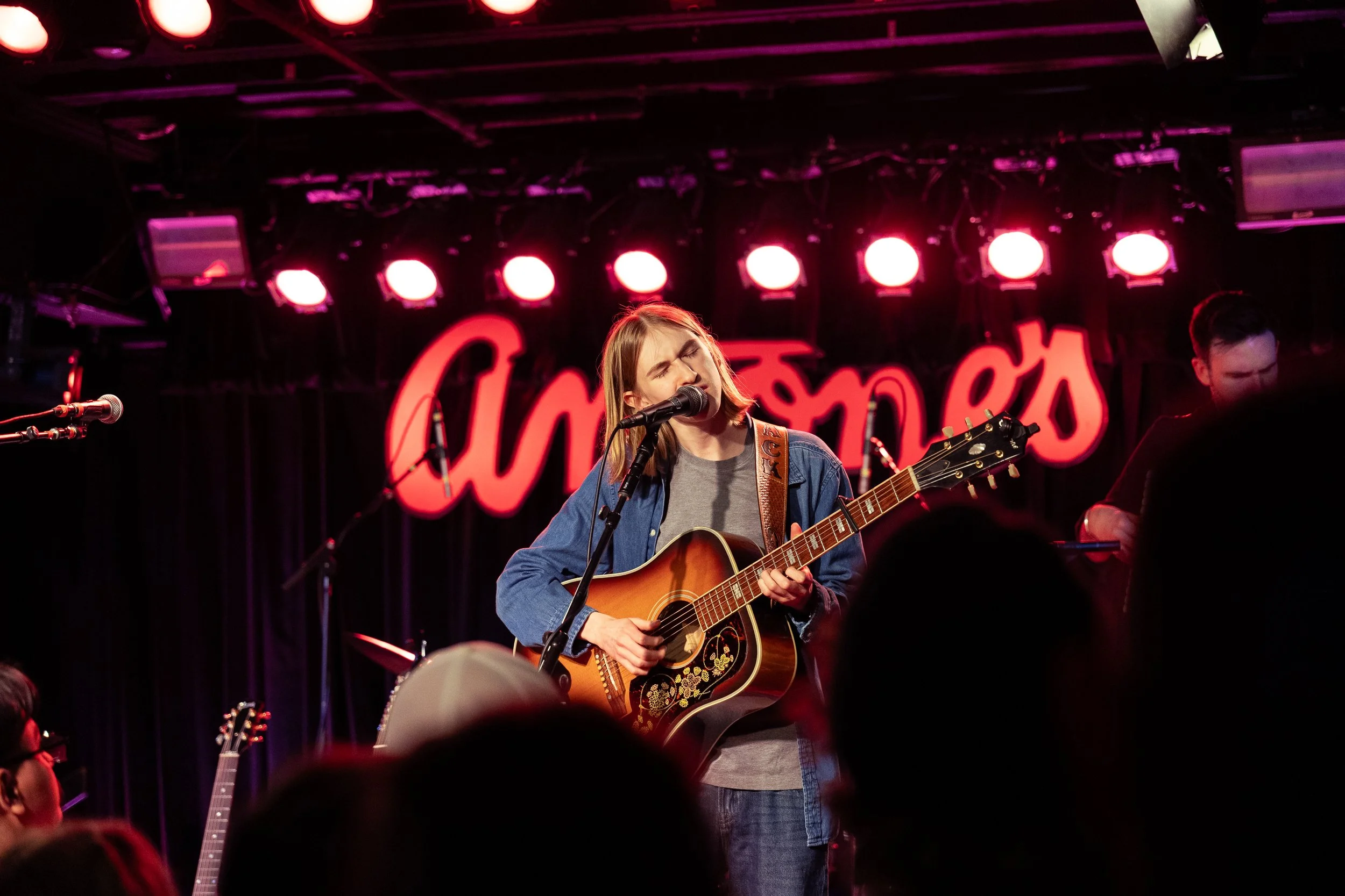  Jack Barksdale brings Americana-folk to Austin as a part of his opening set for Jonah Kagen. 
