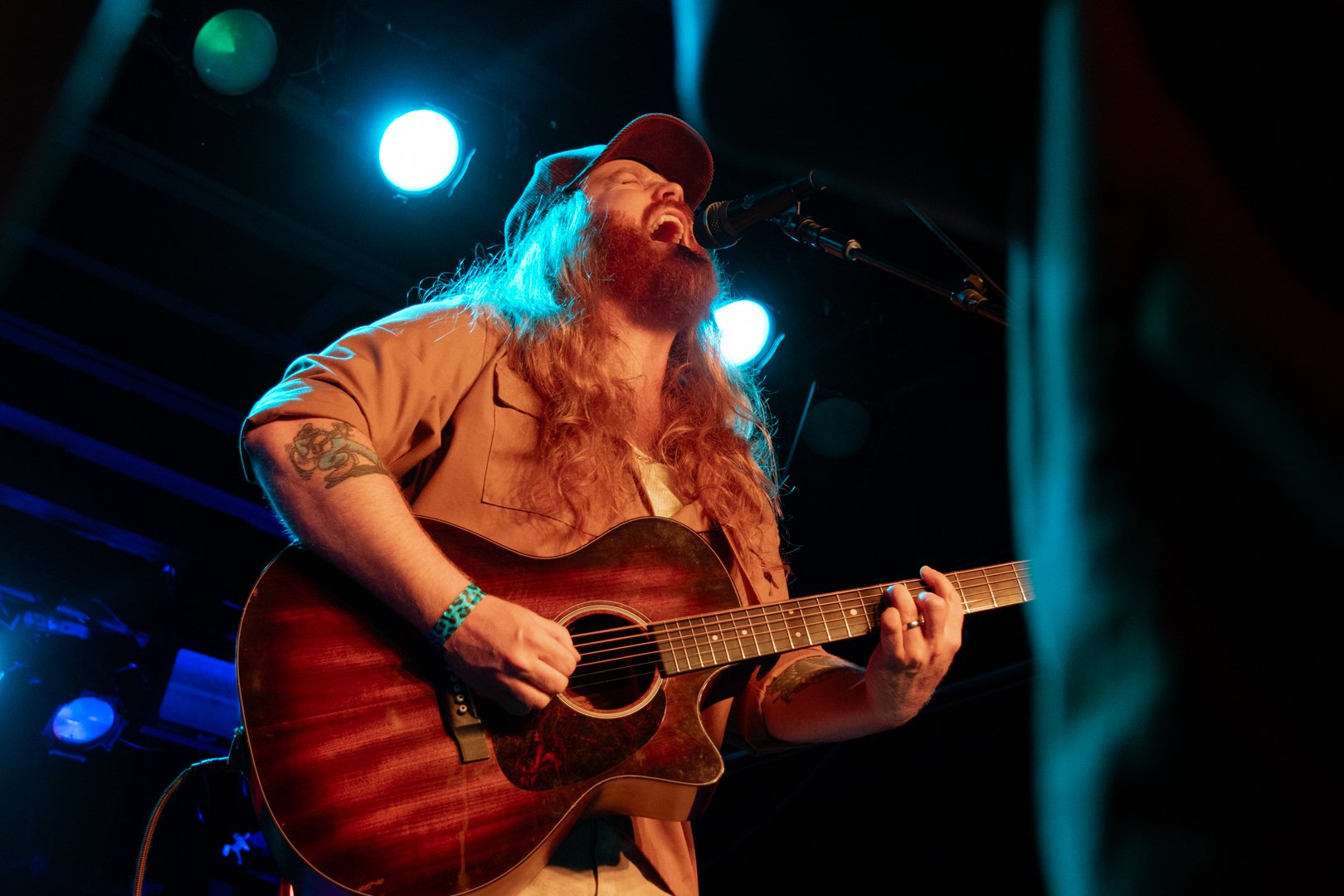  Ferguson lets out a loud vocal during “Like They Used To” while playing guitar. 