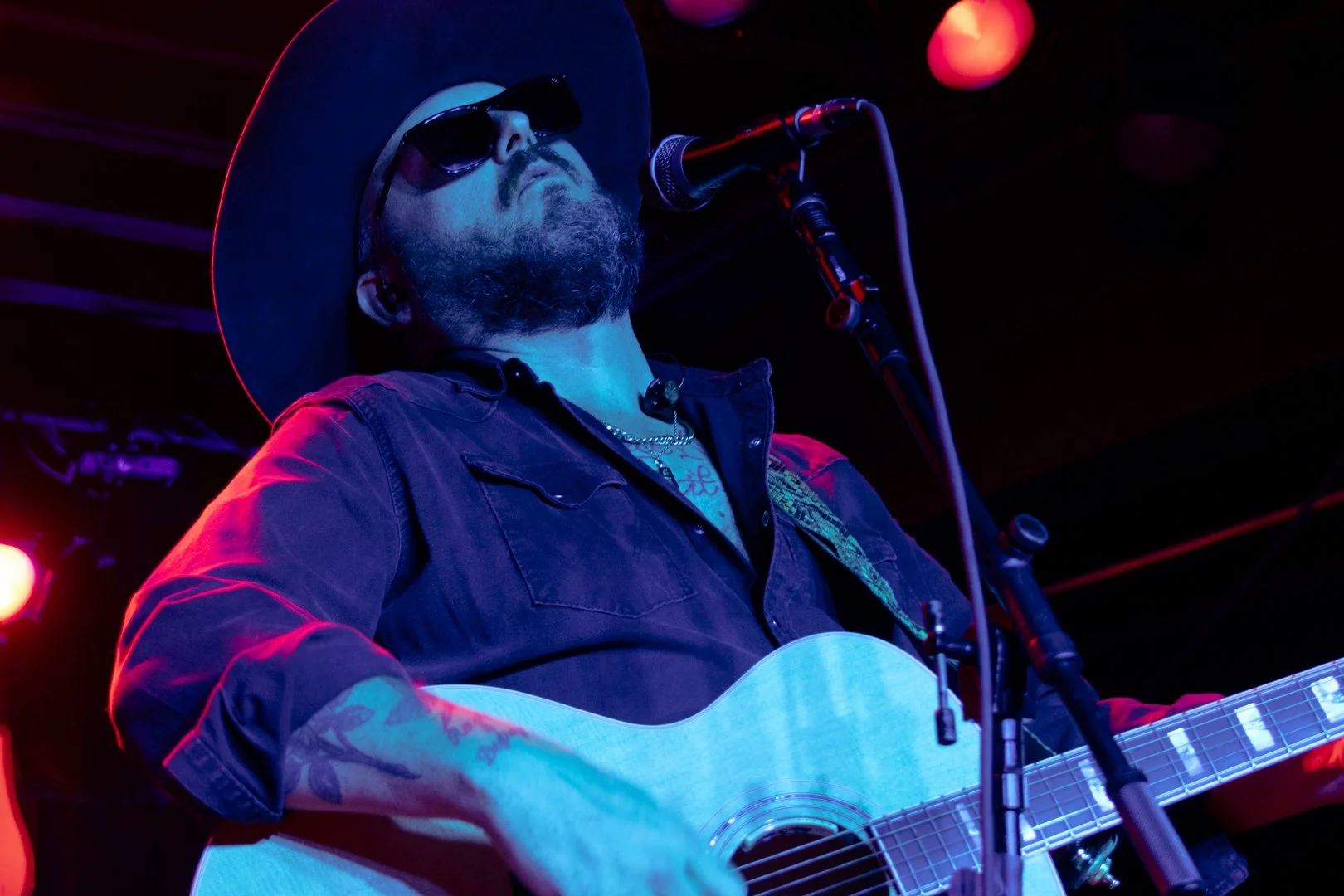  Cauthen leans back during the powerful unreleased song “The Voice Inside (Silence)” on his new unreleased album  Book of Paul . 