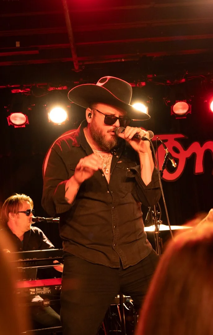  Cauthen dances along to groovy song “Caught Me at a Good Time.” 