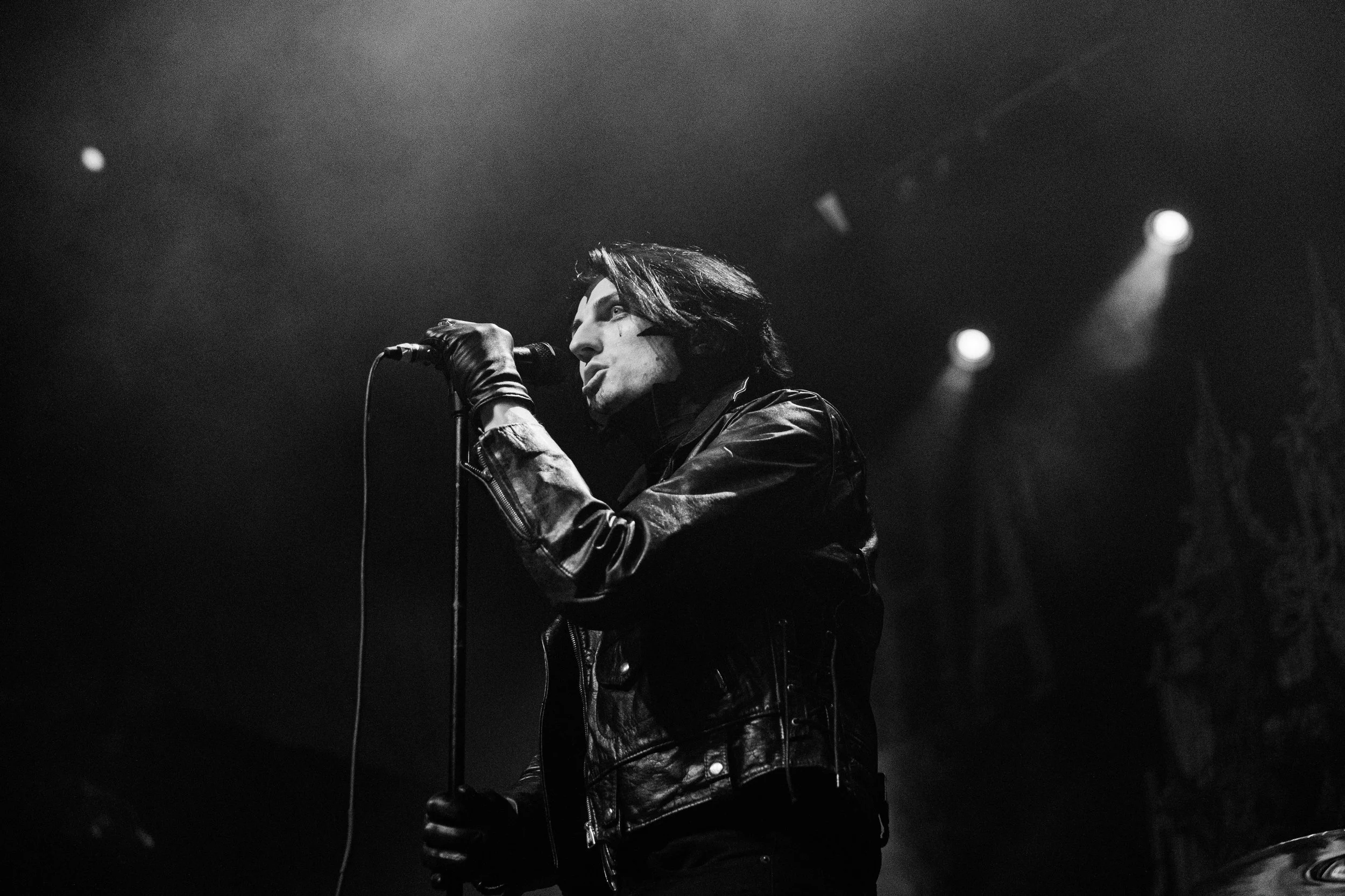  English rock band Creeper kicks off the night performing songs from its latest album  Sanguivore II: Mistress of Death . 