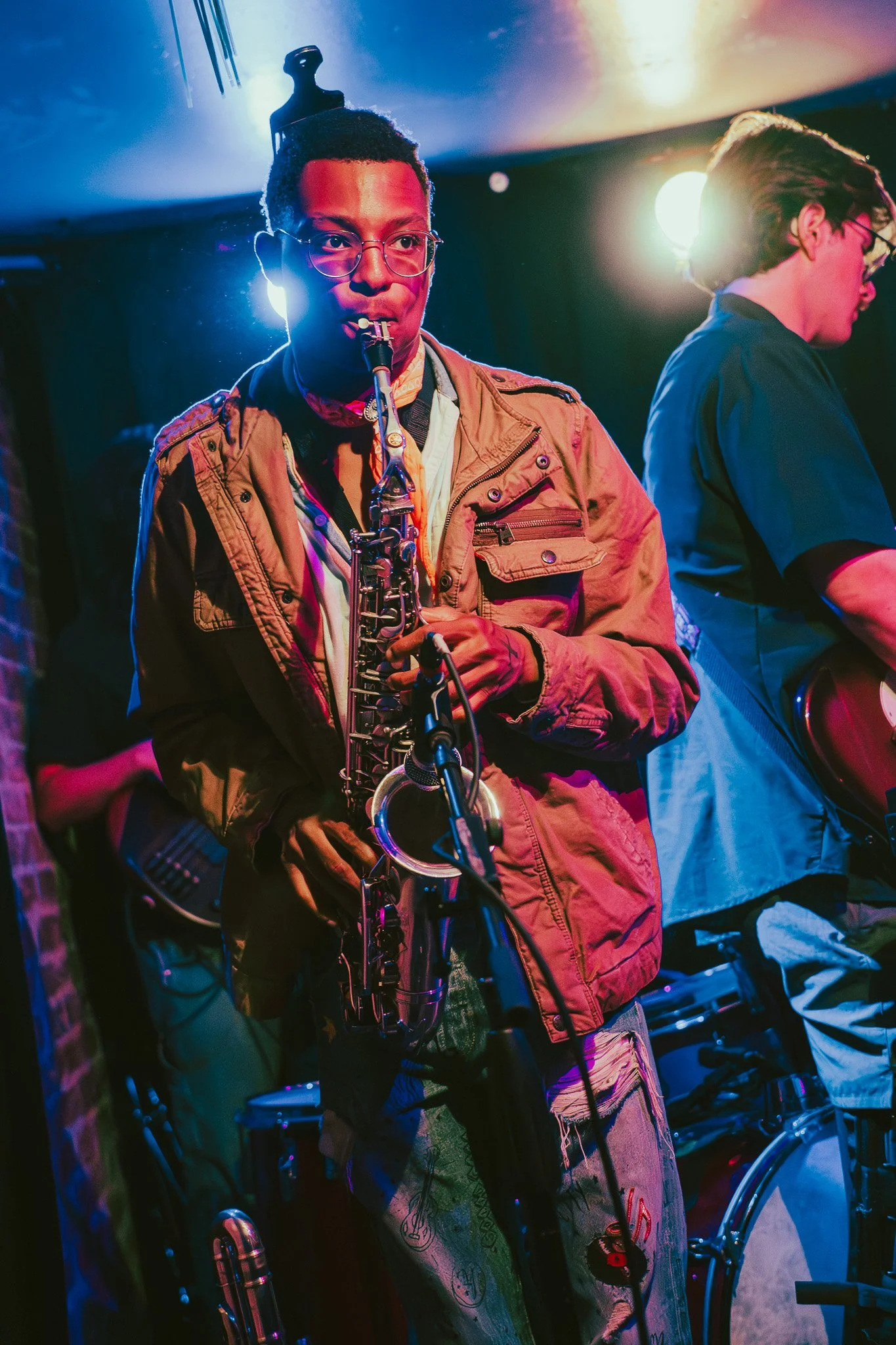  Saxophonist Aaron Walls plays "We Run” from Stitie's new upcoming album  Nikon.  