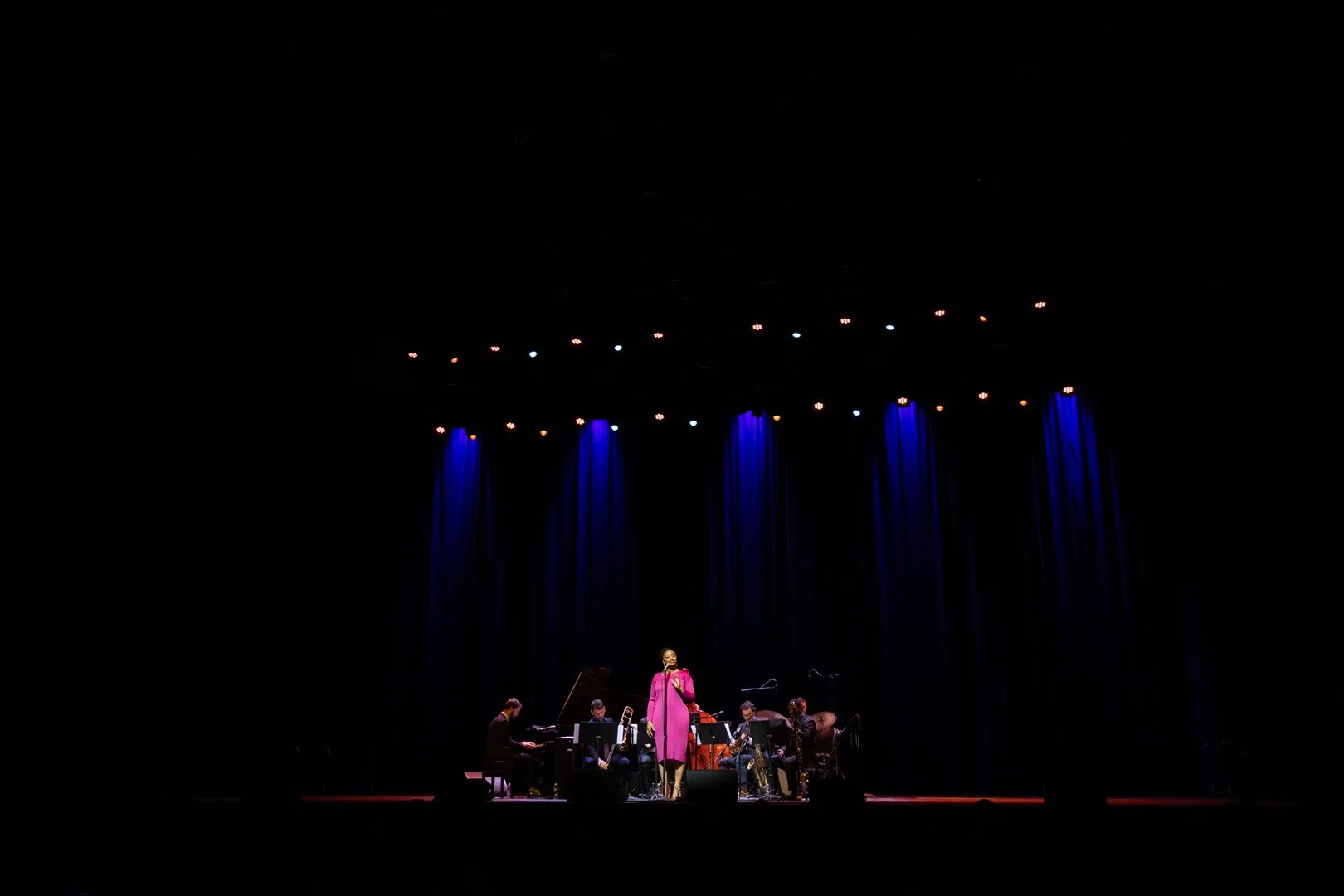  Joy sings “Peace of Mind/Dreams Come True” off of her newest album  Portrait.  