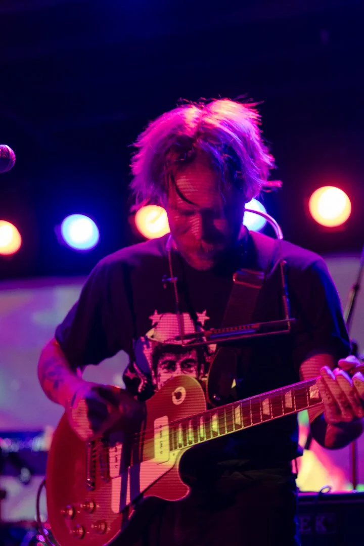  Price rocks out to the heavy guitar song “How it Feels.” 