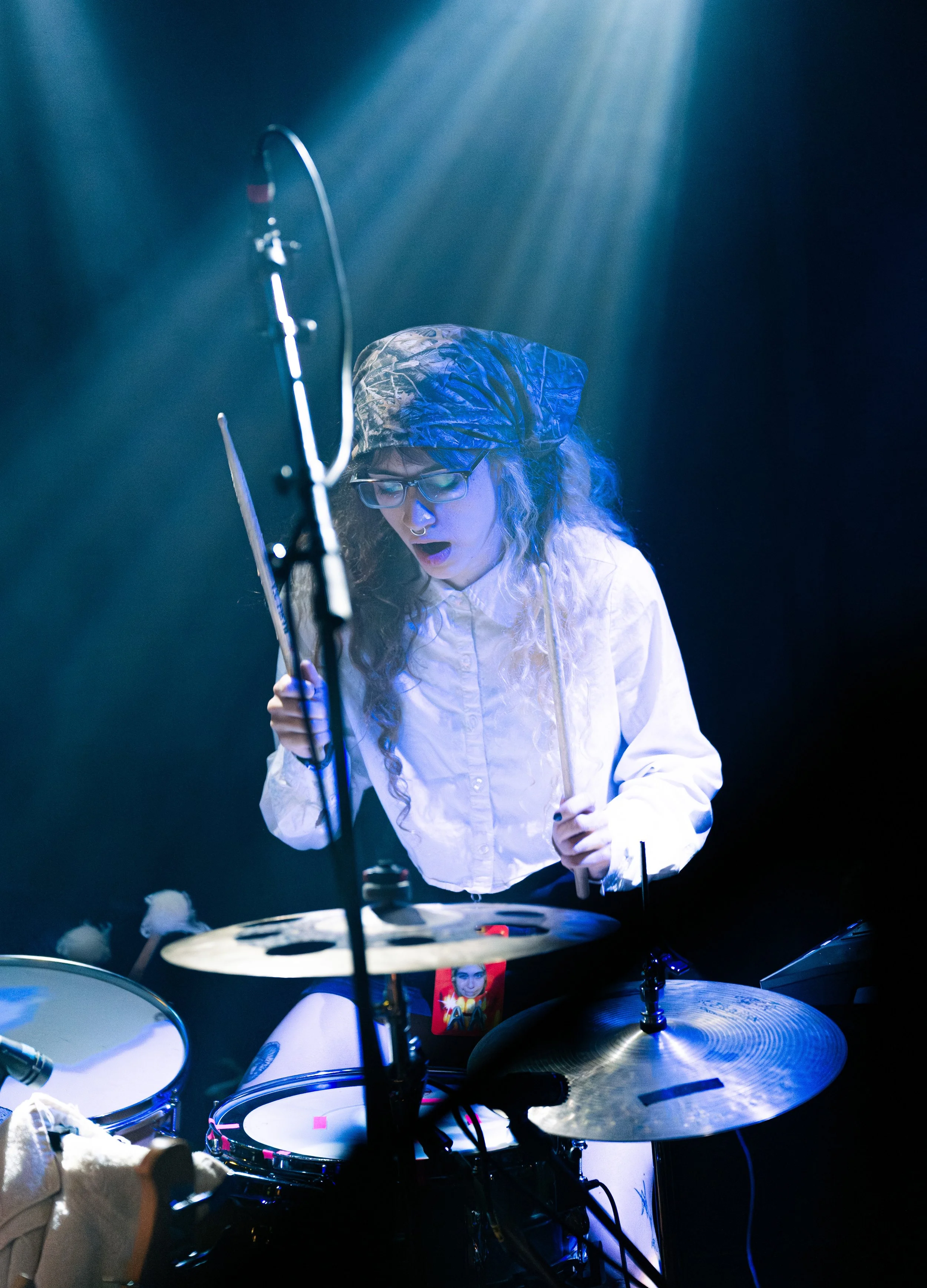  Drummer Gabriella Devine keeps the beat steady during the chorus of “Claw.” 
