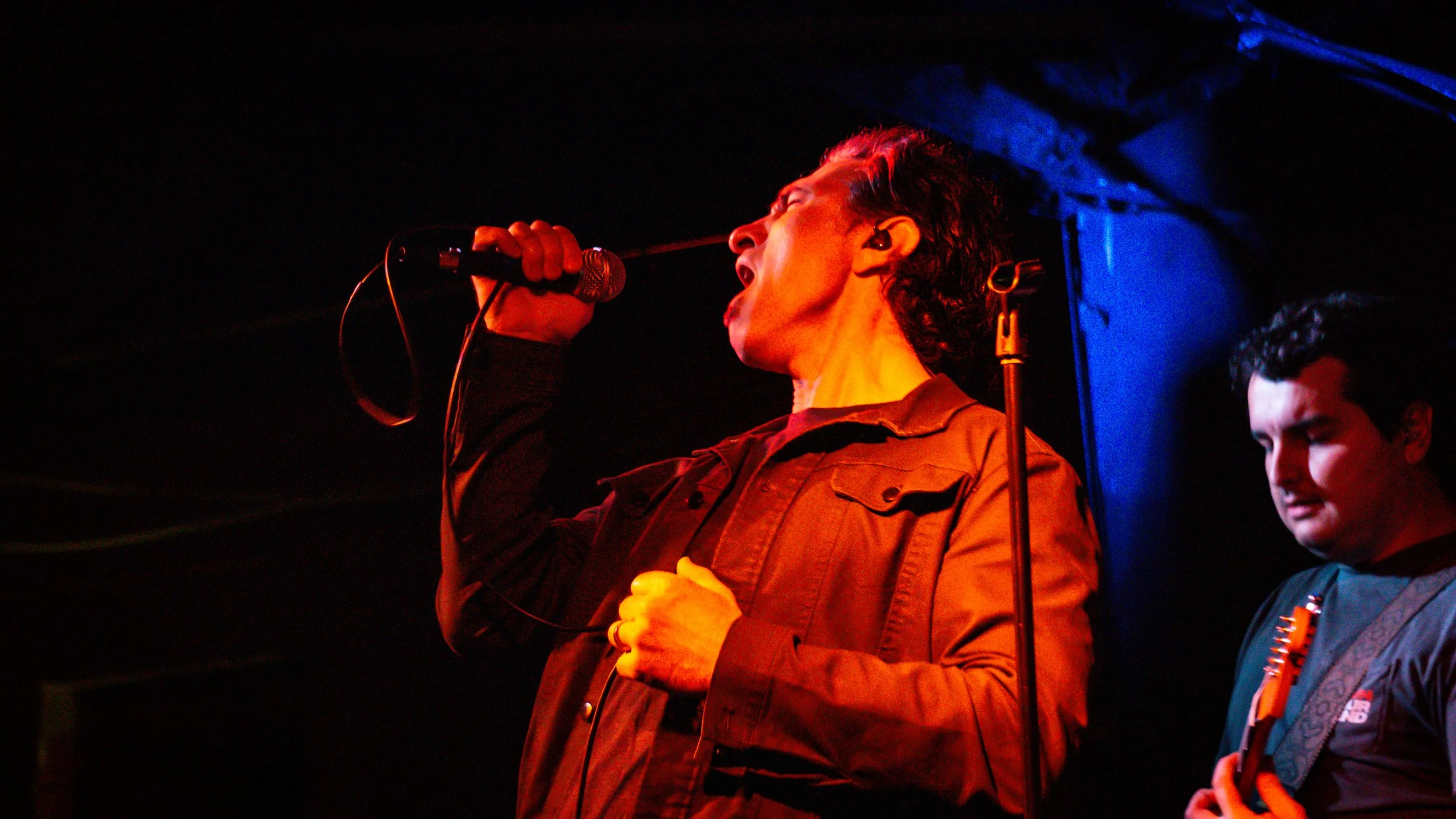  The Better Men end a night full of excitement with a Pearl Jam tribute, covering classic hits from the popular 1990s grunge band. 