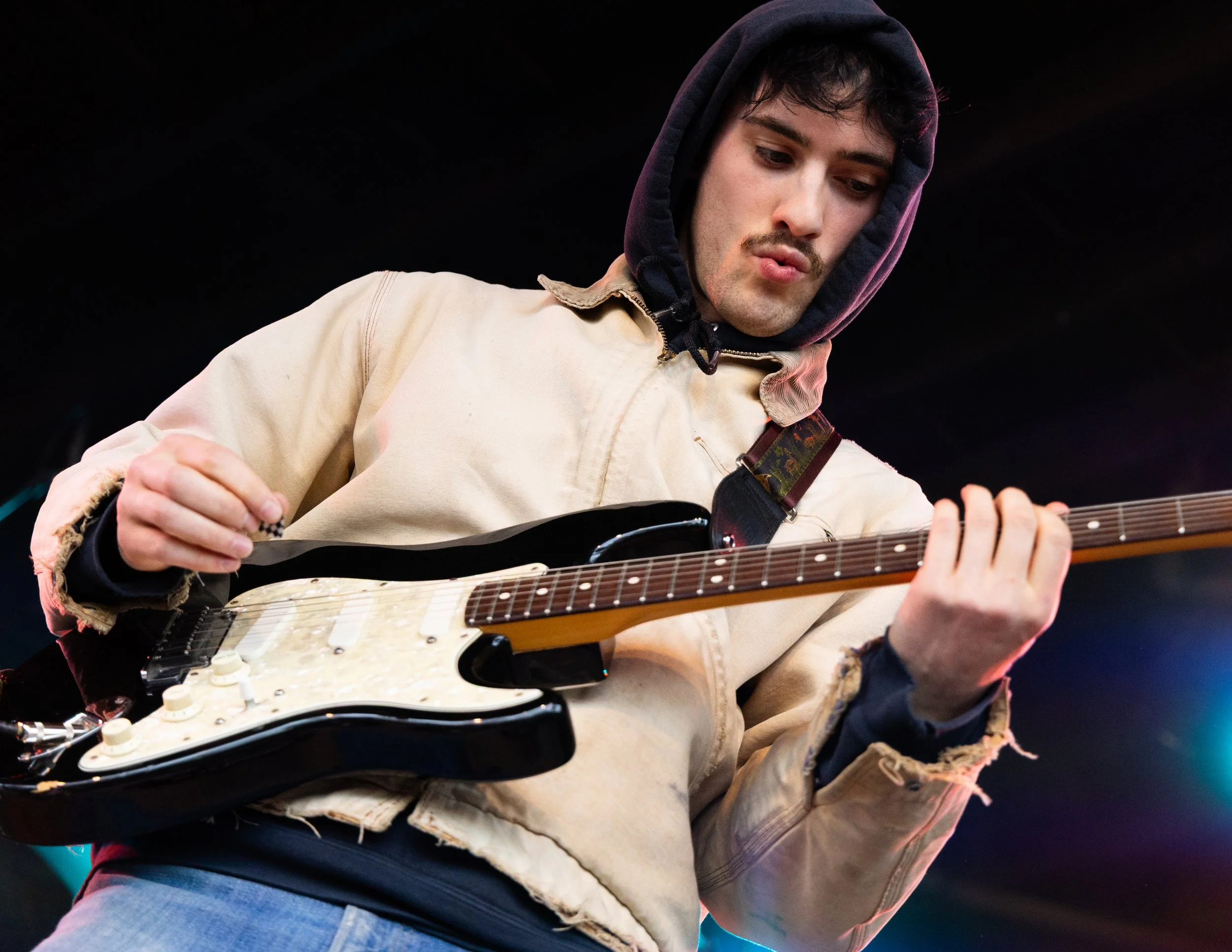  &nbsp;Indie-pop artist Charlie Burg slows down the afternoon with “Episode III” from his EP  Live in Peter’s Attic .&nbsp; 