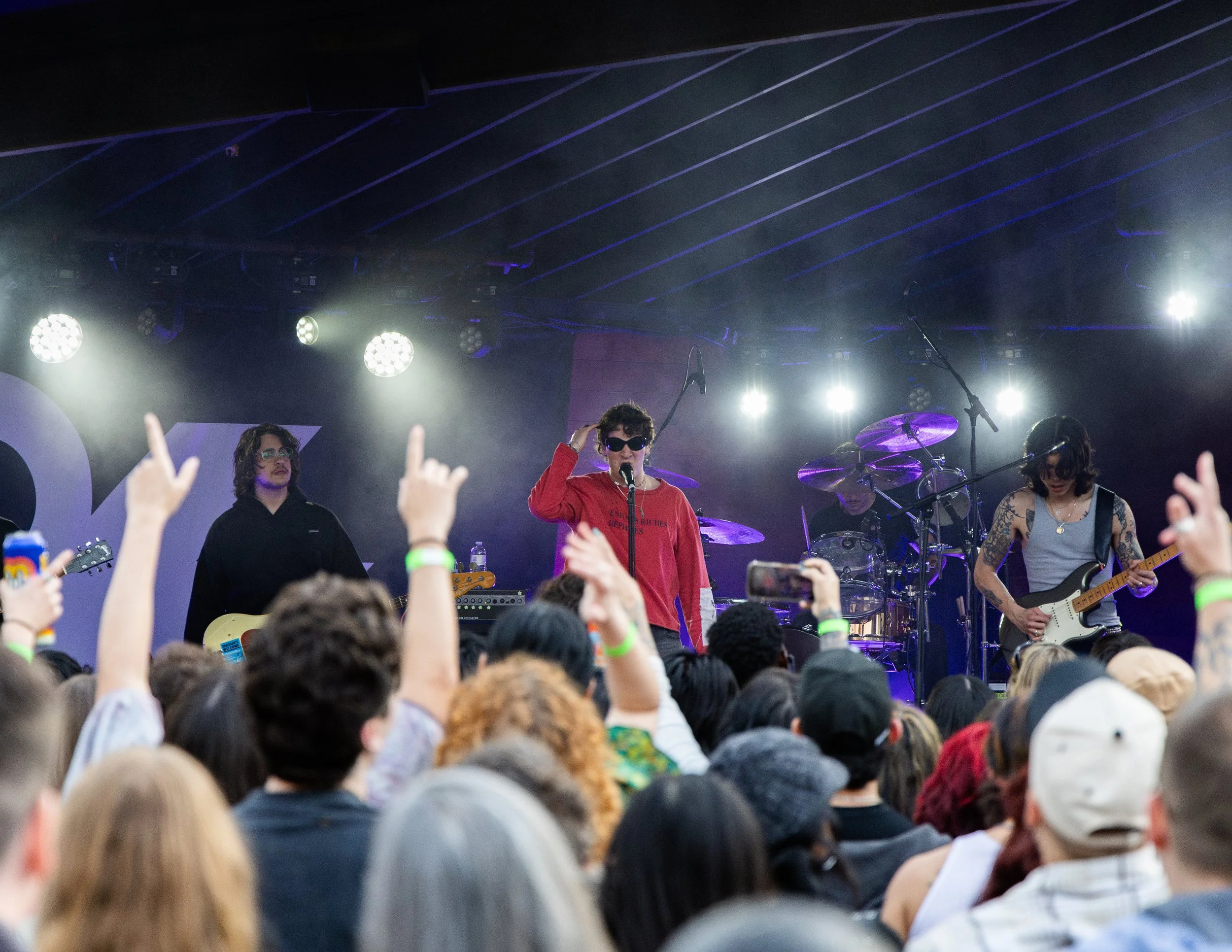  Quarters performs its hottest single “Kiwi.” 