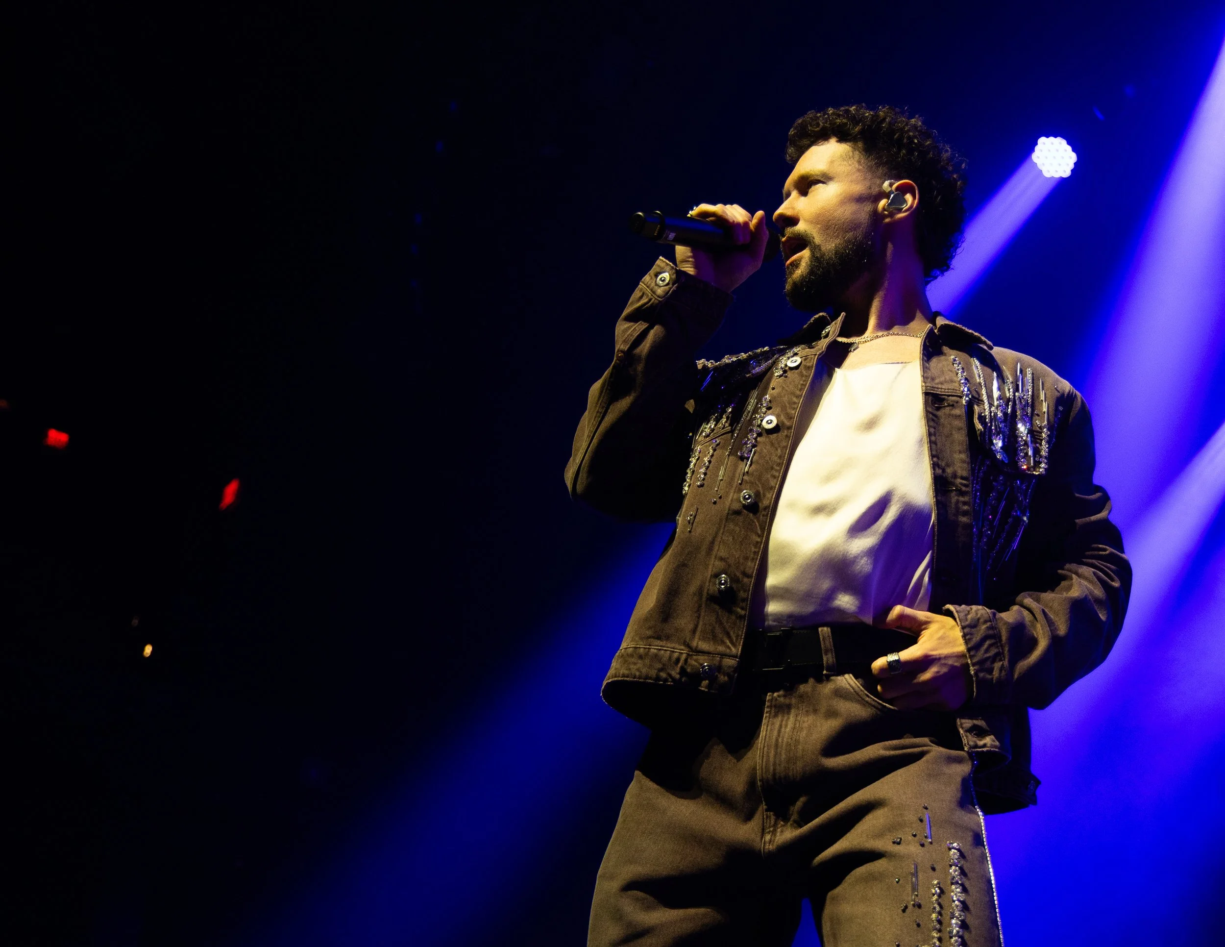  &nbsp;Scott dances while he sings the lyrics to “At Your Worst.” 