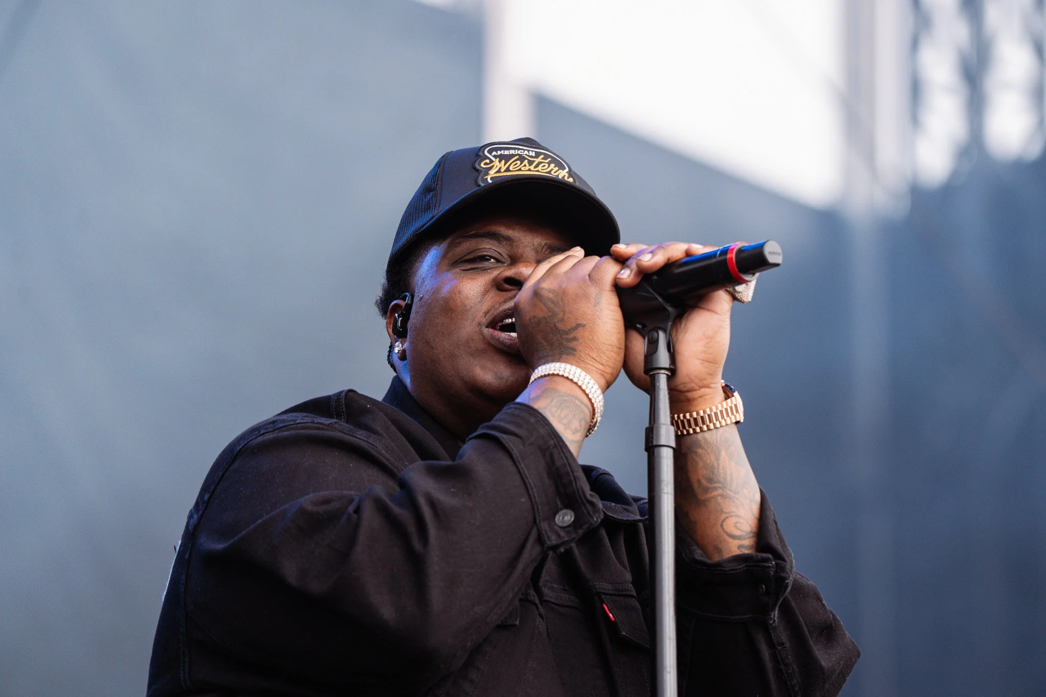  BigXthaPlug takes the stage after his DJ warms up the crowd. He dances to his music after saying he doesn’t just dance for anyone, making Two Step Inn a special occasion. 