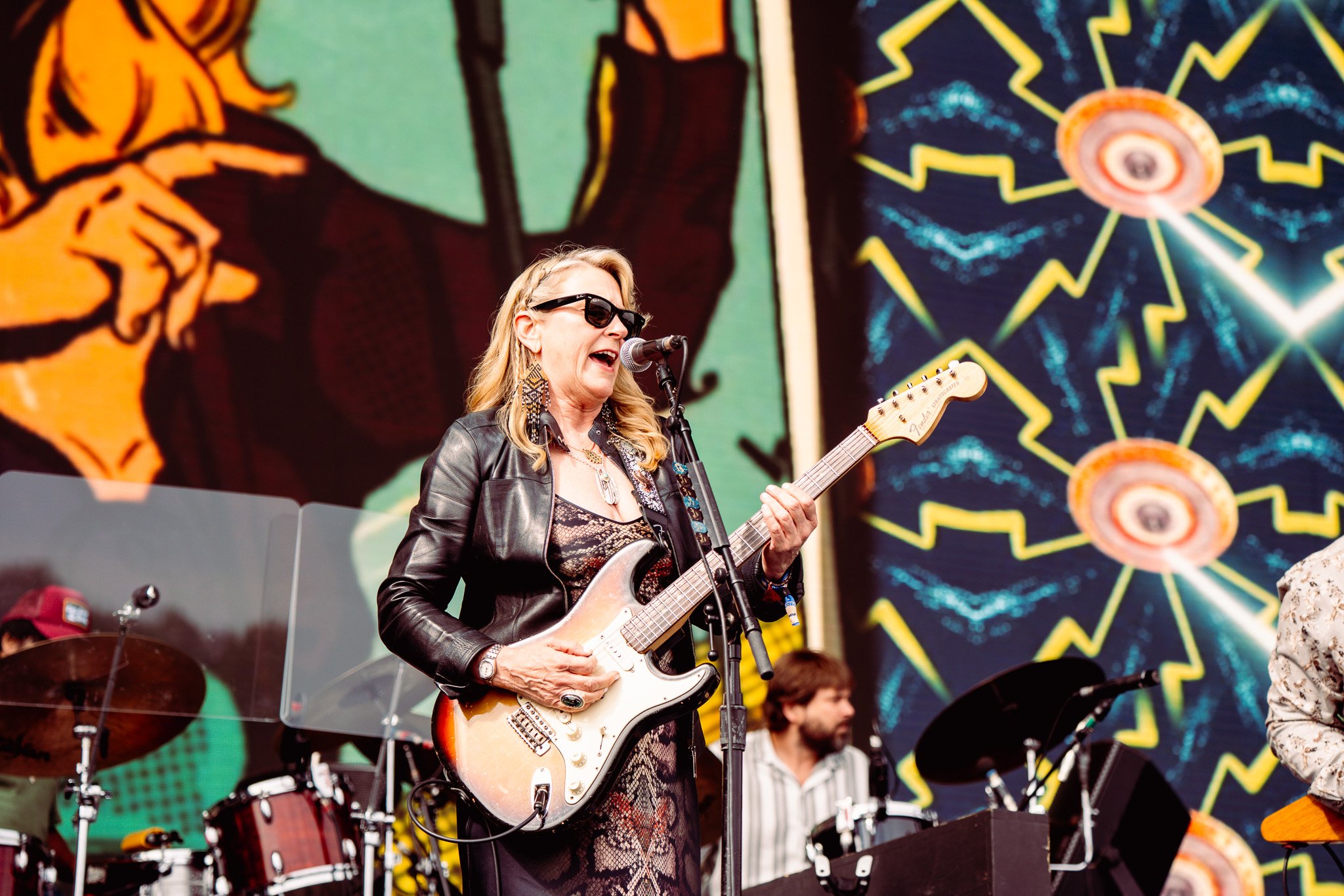  Tedeschi Trucks band fills Two Step Inn with their signature soul-funk sound, singing the lyrics to the title track on their newest album  Future Soul : “I hope your future’s got soul in it / Put it on a platter baby, sing me a song.” 