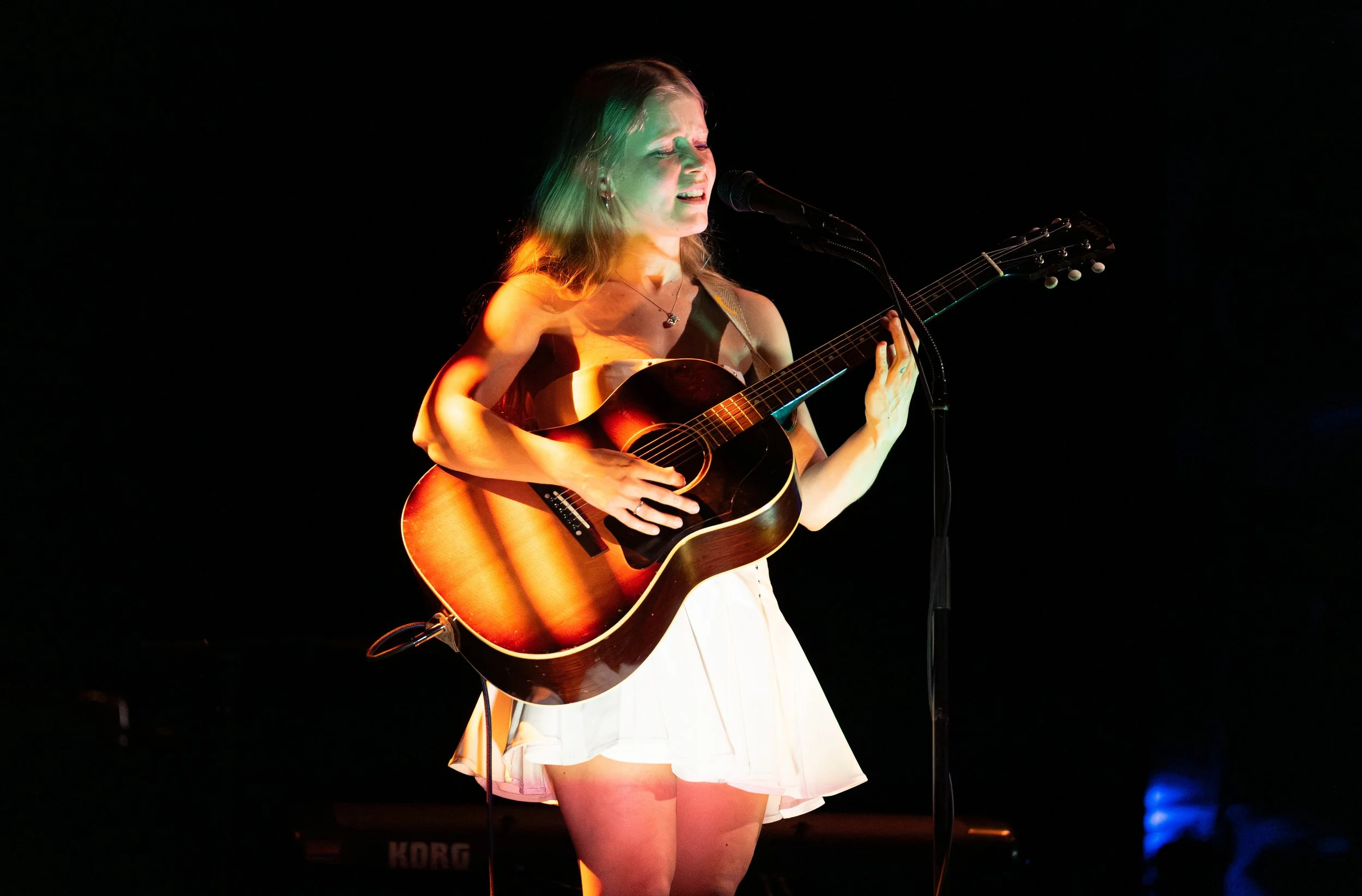 Concert Recap: Alice Phoebe Lou at Paramount Theatre