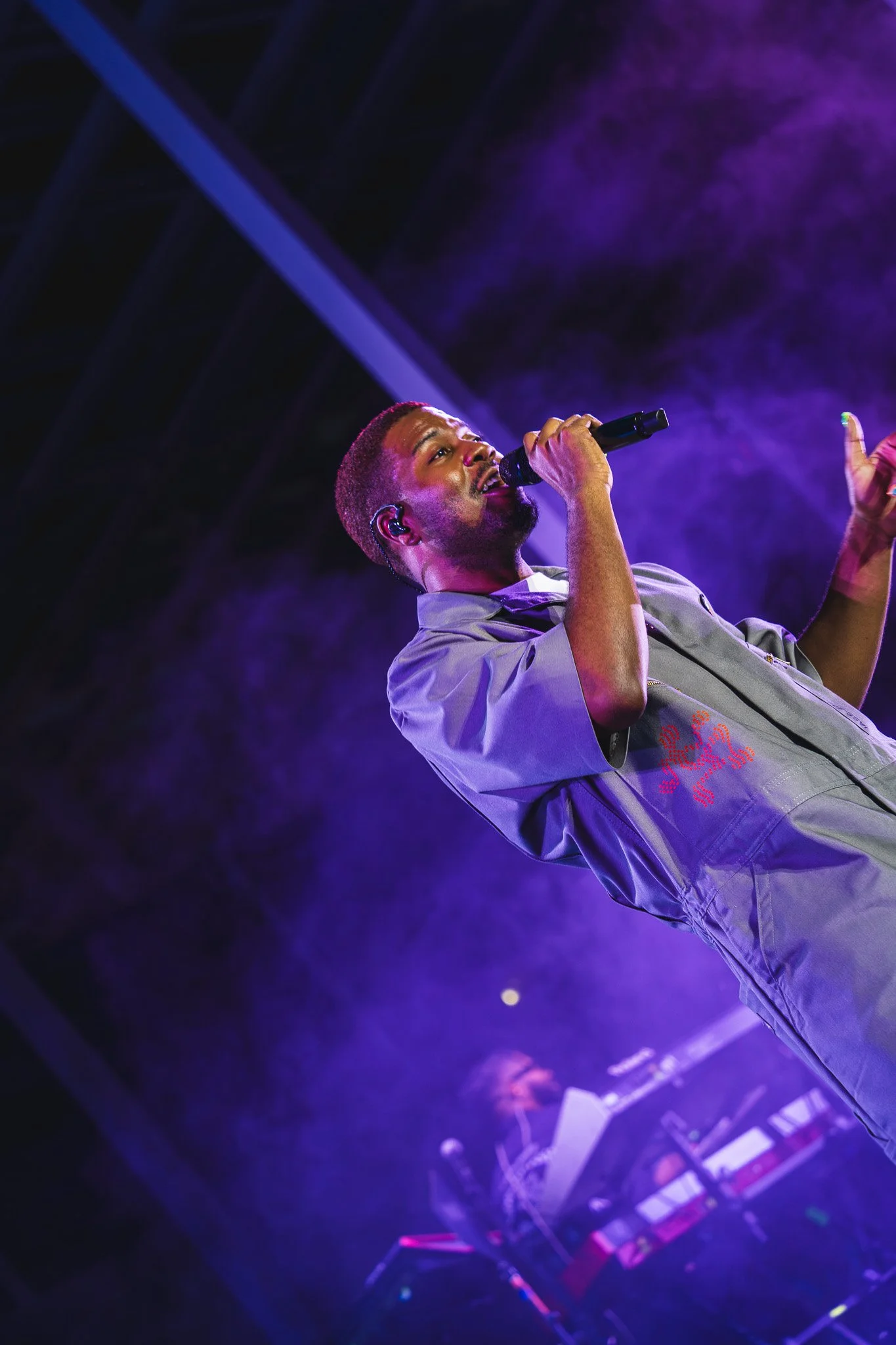  Khalid performs “Better” from his 2018 album  Suncity  with strong emotion .  
