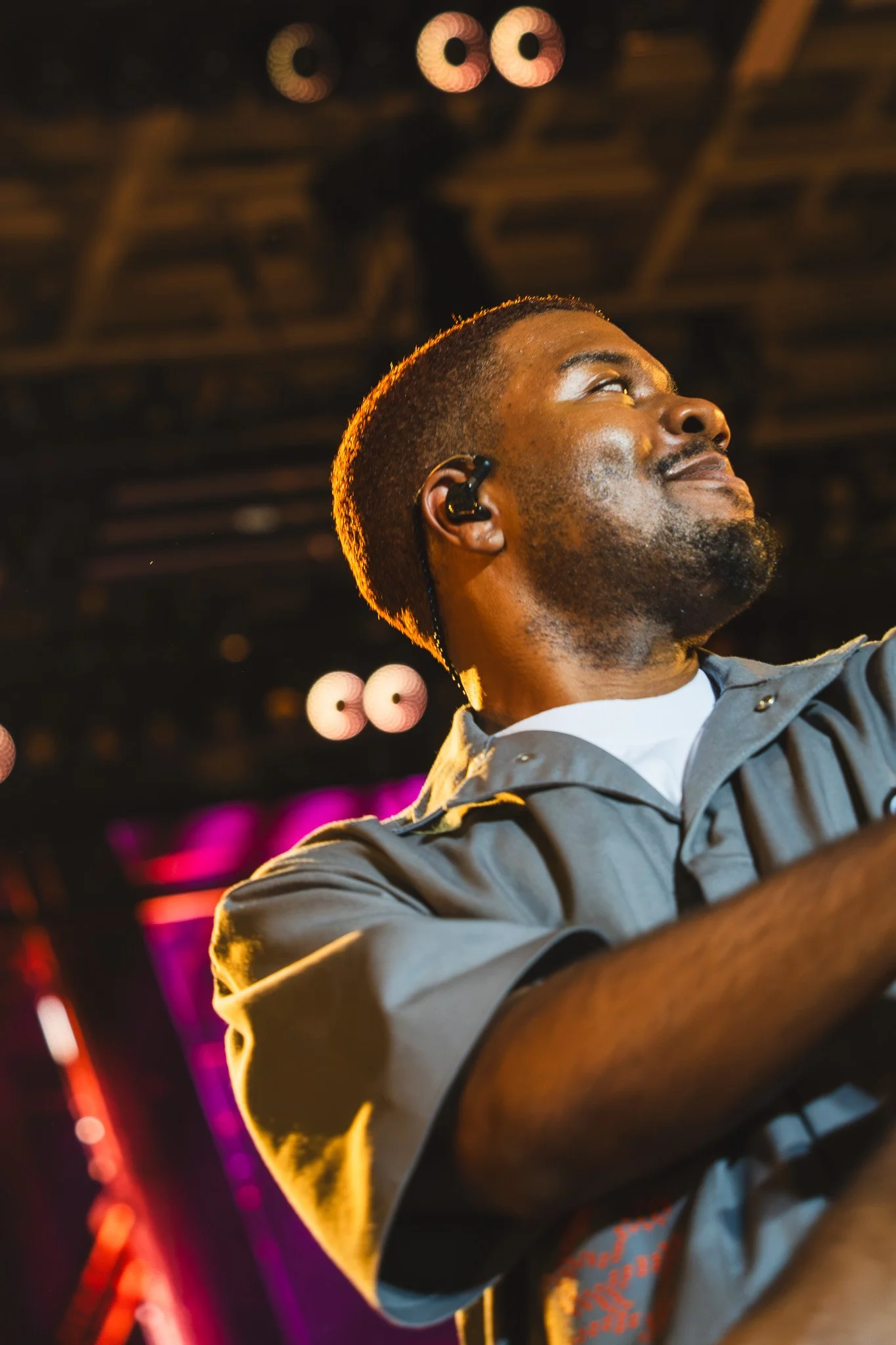  Khalid stares off into the audience during his performance of “8TEEN” from his 2017 pop-soul album  American Teen . 