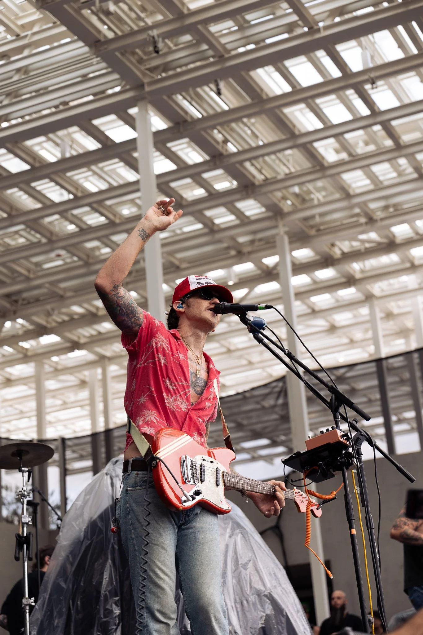  Santino passionately performs Beach Weather’s most popular song “Sex, Drugs, Etc.” from its 2023 album  Pineapple Sunrise . 