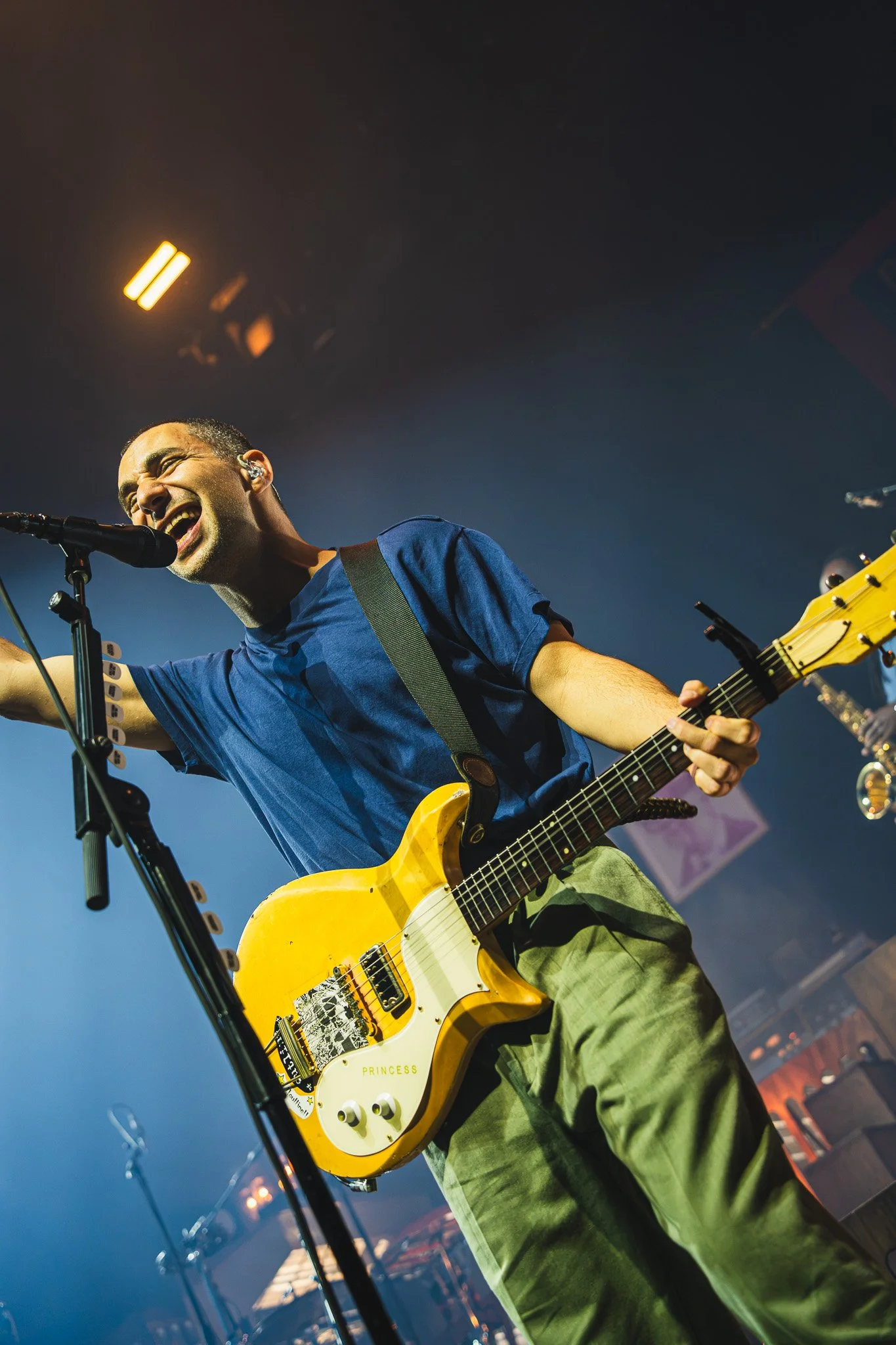  Antonoff belts out "Modern Girl" while playing his Gretsch Princess guitar. 