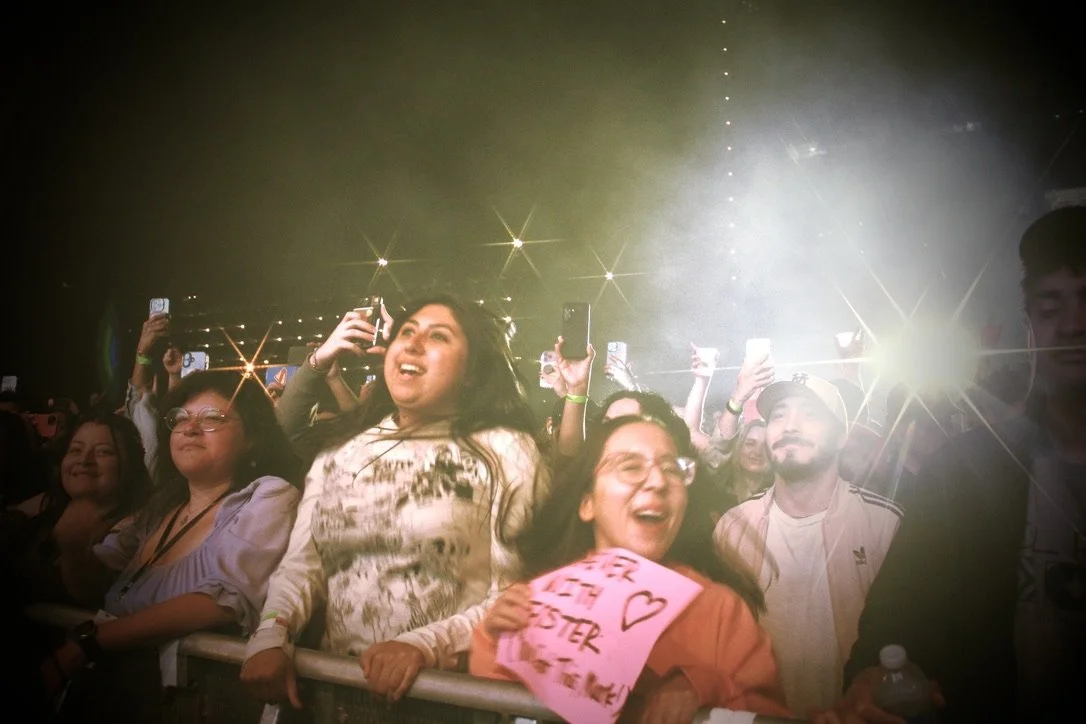  The crowd of Foster the People screams the lyrics of “Helena Beat”: “Yeah, yeah, and it’s okay / I tie my hands up to a chair so I don’t fall that way / Yeah, yeah, I’m alright / I took a sip of something, poisoned, but I’ll hold tight.” 