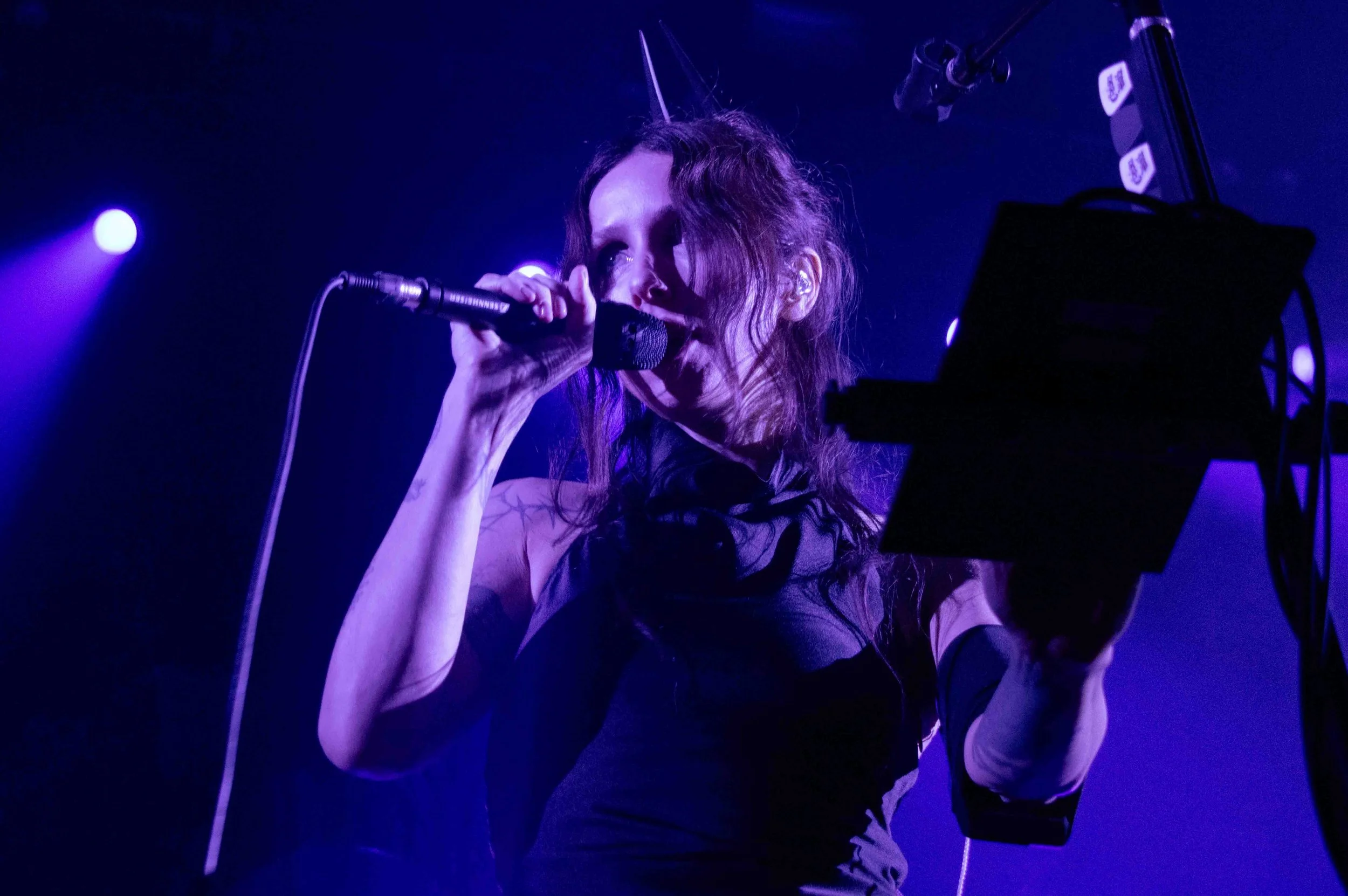  Wolfe adjusts her vocals on a vocal processor to capture the haunting sound of “Whispers In The Echo Chamber.” 