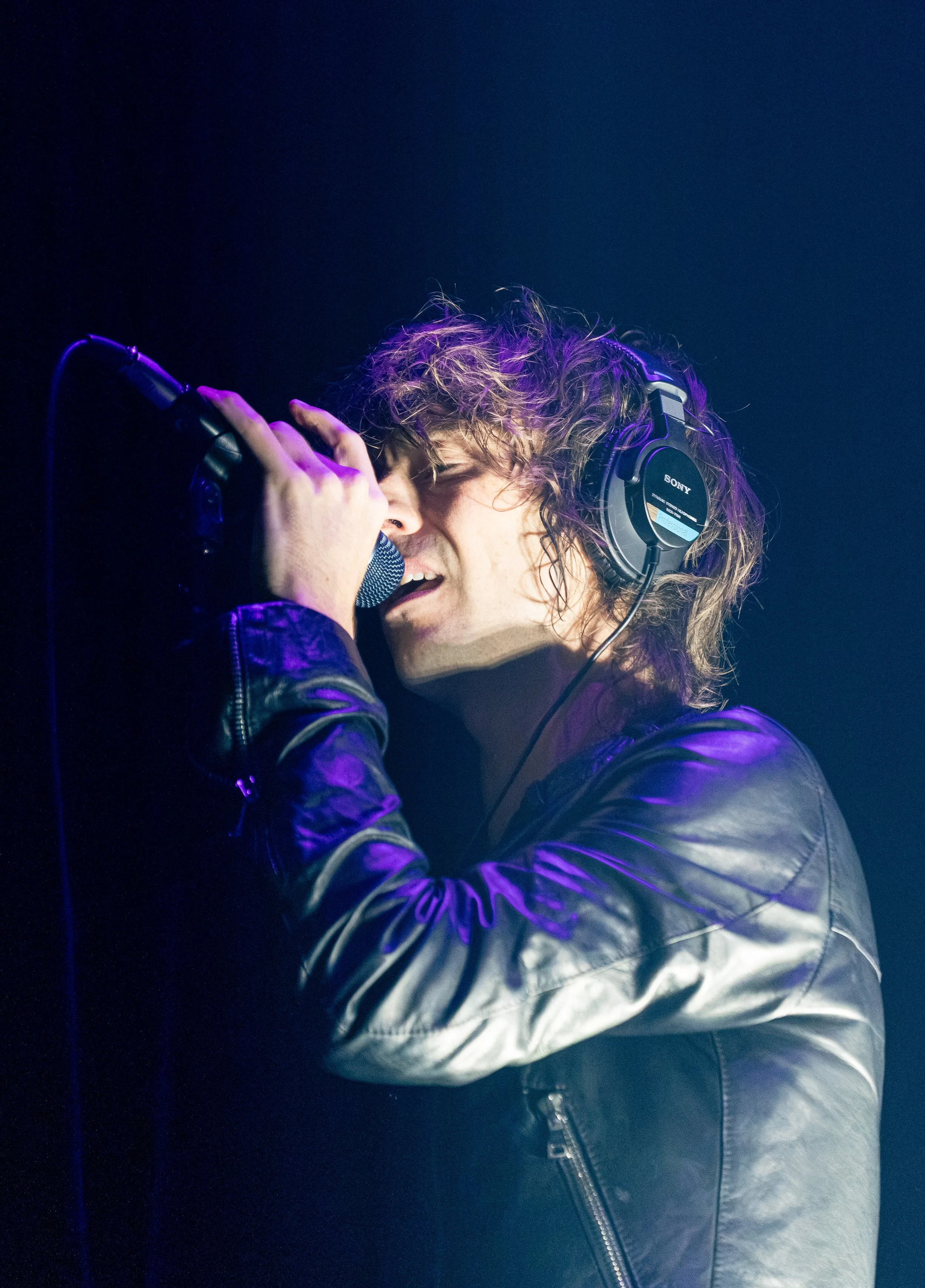  Noah Dillon, lead vocalist of electronic duo The Hellp performs “Stunn” from its 2024 album  LL.  