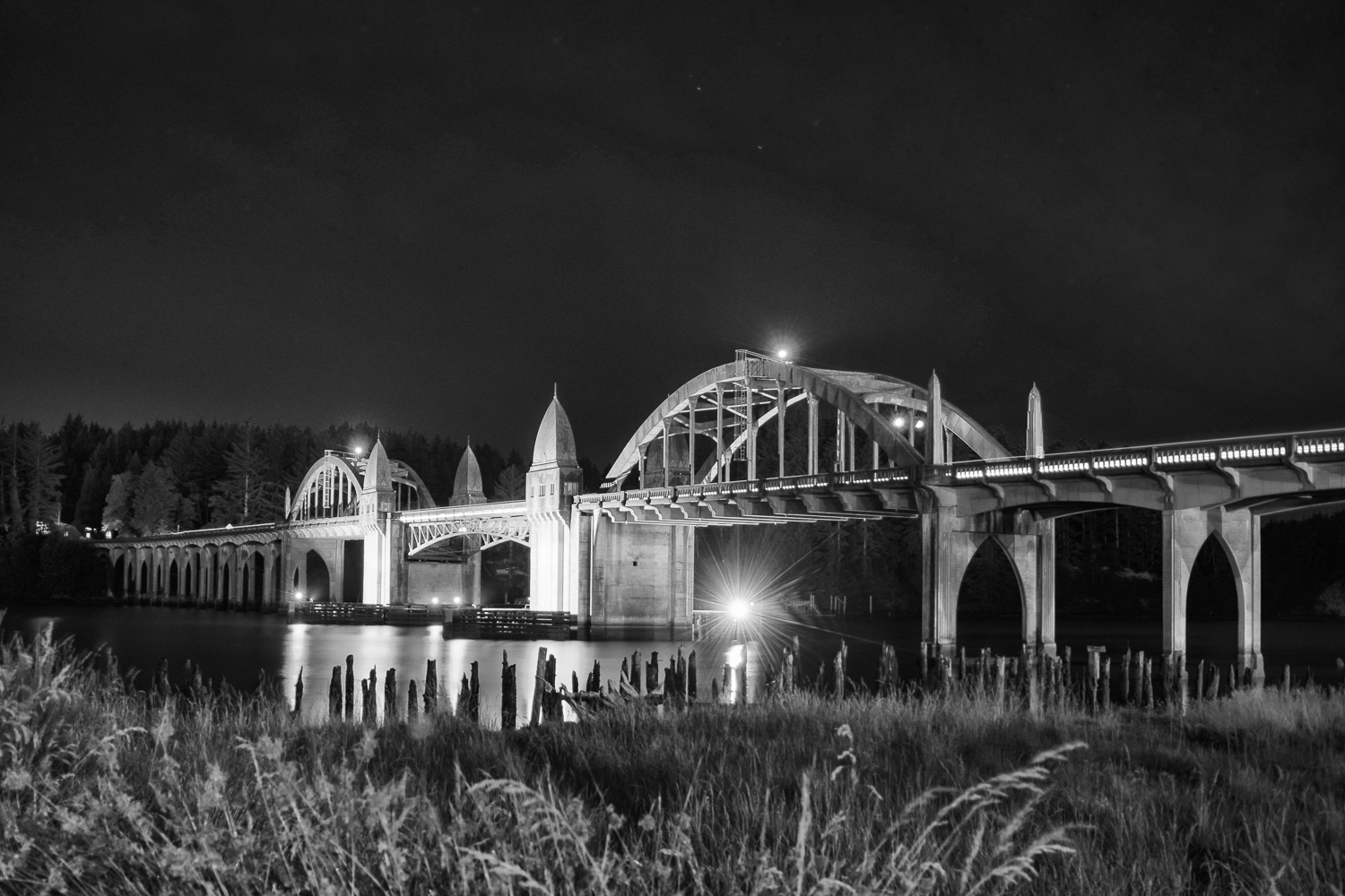 Siuslaw River Bridge.jpg