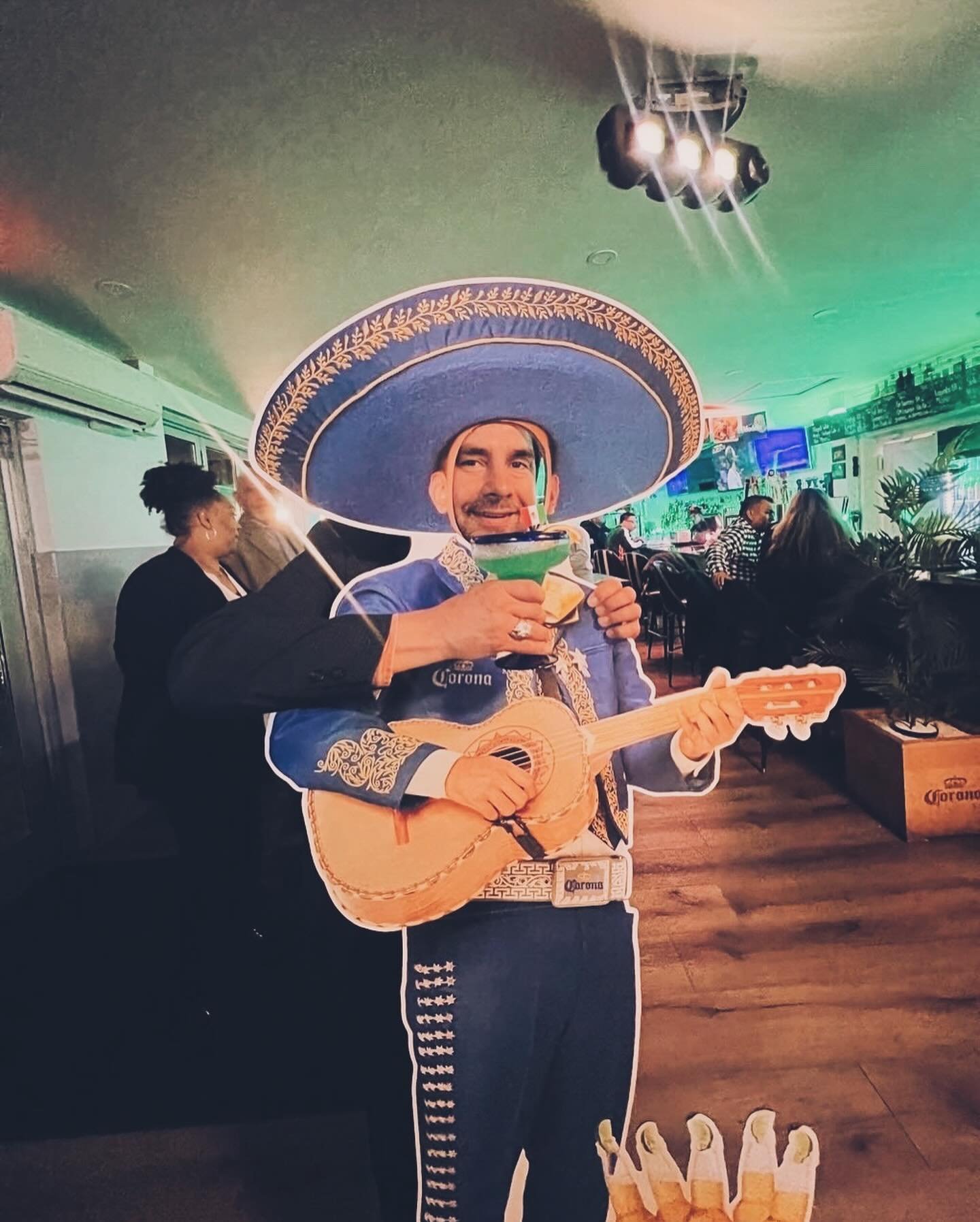 Feliz Cinco de Mayo! Sipping Margaritas at Alex Lounge 2 in Elmsford NY. If fact I'll be back with my trio on Friday May 31st 6pm @alexloungebarandgrill2 
Hope you can make it!
@_linamonsalve_s