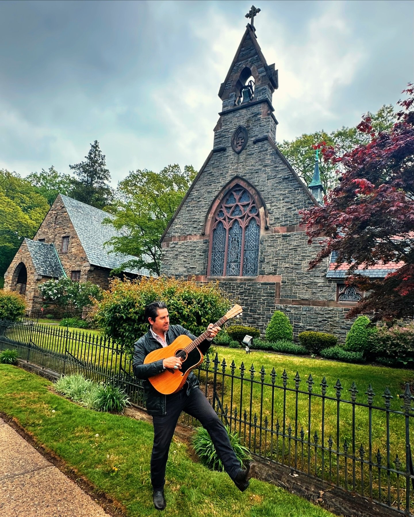 This Saturday in Riverdale 💥
Smoky O Trio live inside Parish Hall
---
Bass @steverubenstein
Drums @dannyokeefe_
📸 @fe_cia.may