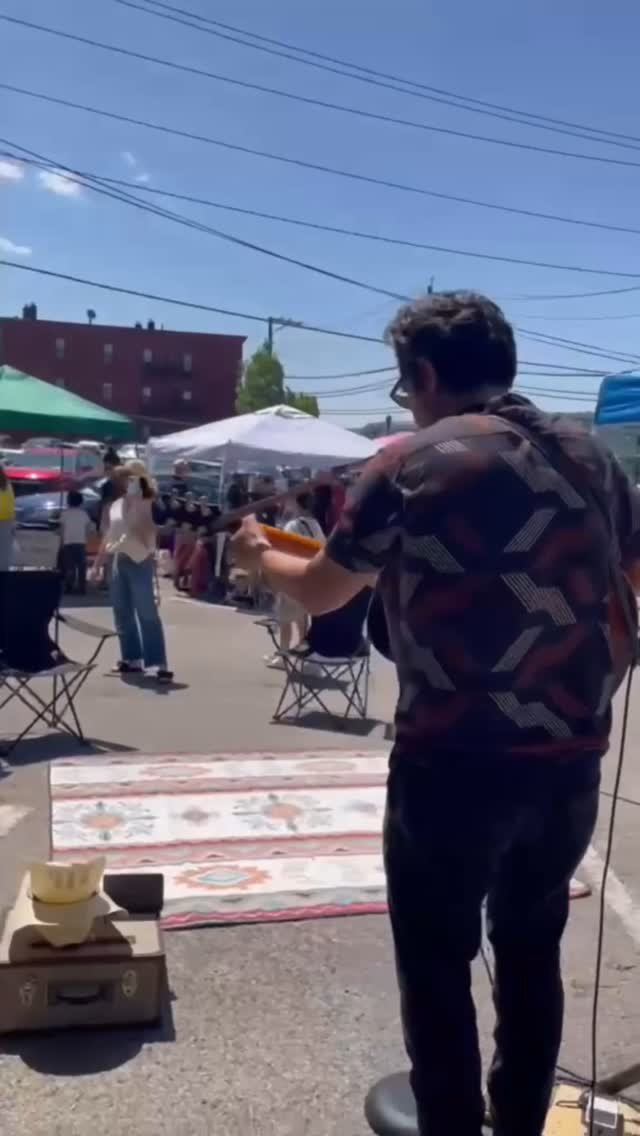 Great day at the Hastings Flea! @hastingsflea 5/11/25