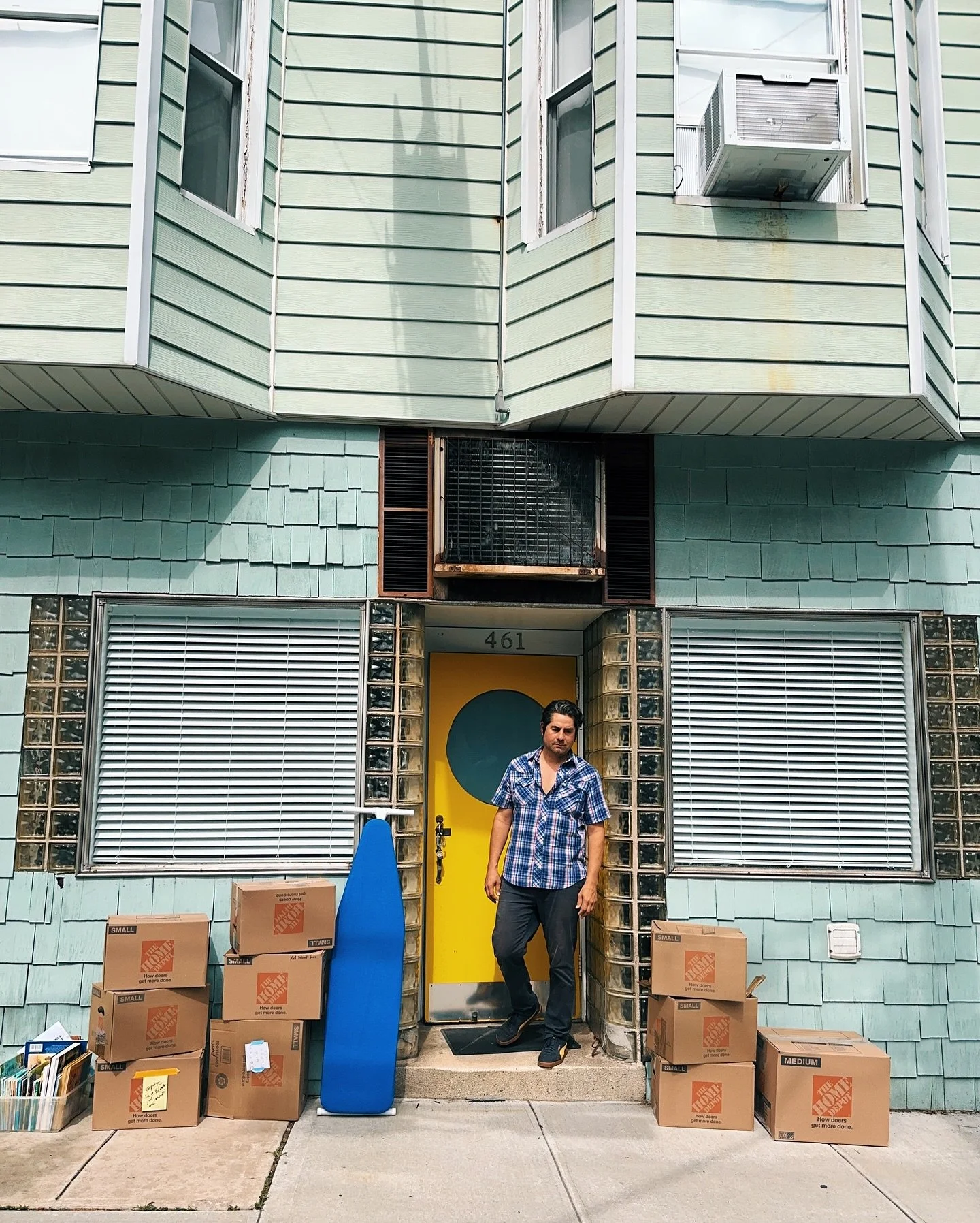 King of my doorstep. From untimely lease termination, Zillow searches, interviews, walk-throughs, greetings, paperwork, background checks, negotiating, twist and turns back-and-forths, emails, E signs, UHAUL, Home Depot, boxes, black bags, multiple t