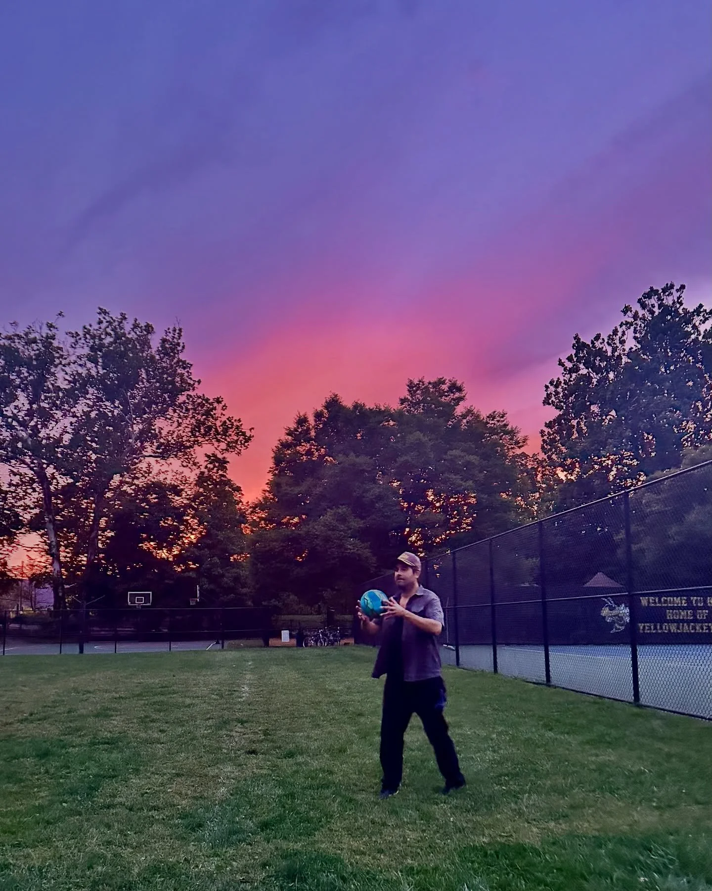 Did you catch the sunset this evening? Oh laaa la